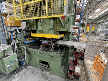 ERFURT PEEX 2 315/1400x880/20-160 Mašinos vaizdas iš priekio