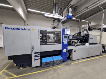 Battenfeld TM 2700/2800 Mašinos vaizdas iš priekio
