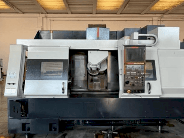 Mazak INTEGREX 200 IV S (2007) Mašinos vaizdas iš priekio