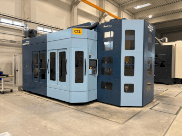 Matsuura MAM72-35V Mašinos vaizdas iš priekio