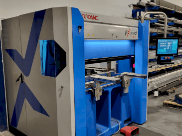 Euromac FXbend 1547 Mašinos vaizdas iš priekio