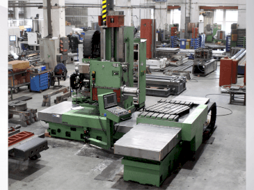 TOS WFQ 80 CNC Mašinos vaizdas iš priekio