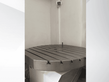 MIKRON HPM 1350U Mašinos vaizdas iš priekio