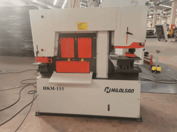 HILALSAN HKM-115 Mašinos vaizdas iš priekio