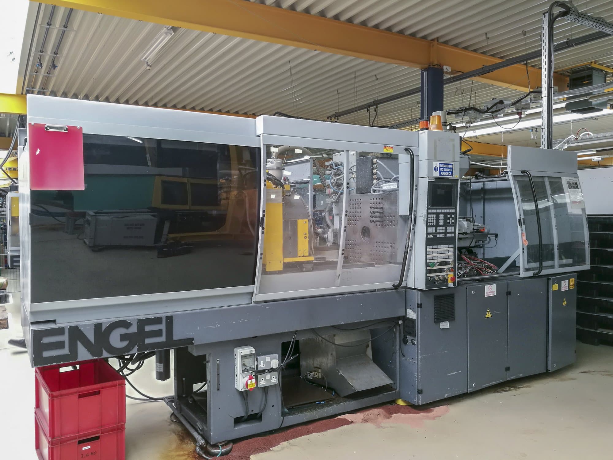 ENGEL 80H80L/80 HL-2F Mašinos vaizdas iš priekio