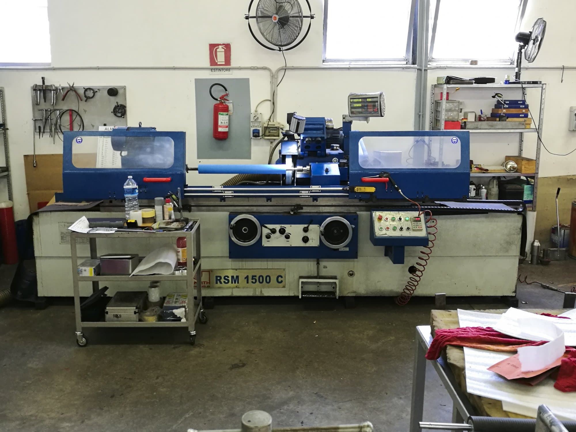 Knuth RSM 1500 C Mašinos vaizdas iš priekio