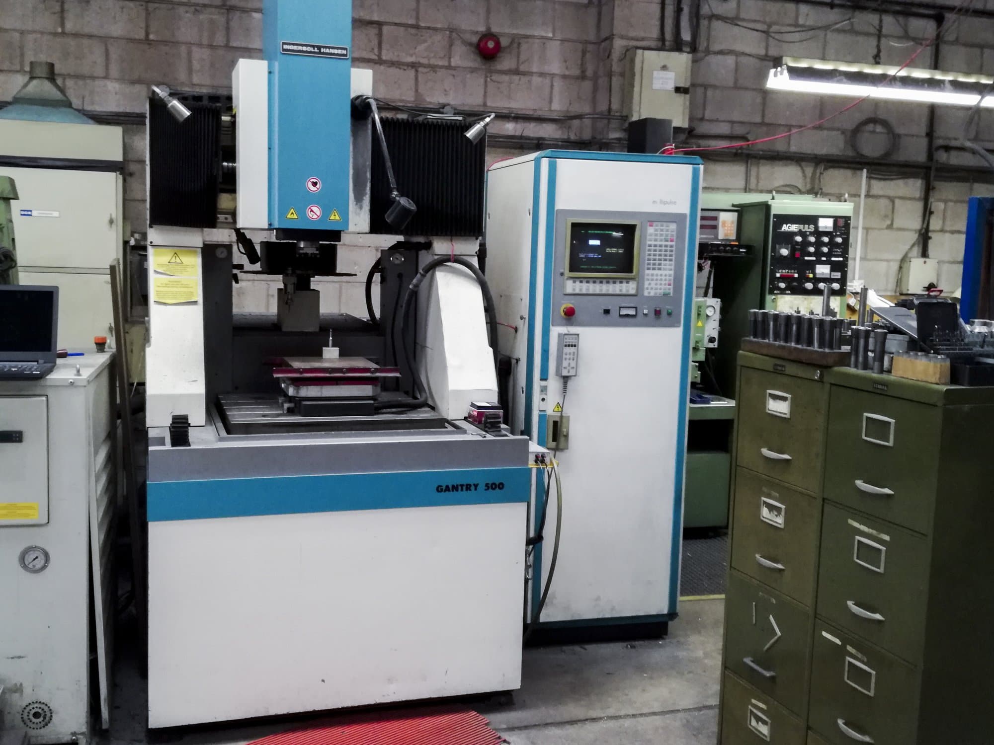 INGERSOLL HANSEN Gantry 500 Mašinos vaizdas iš priekio