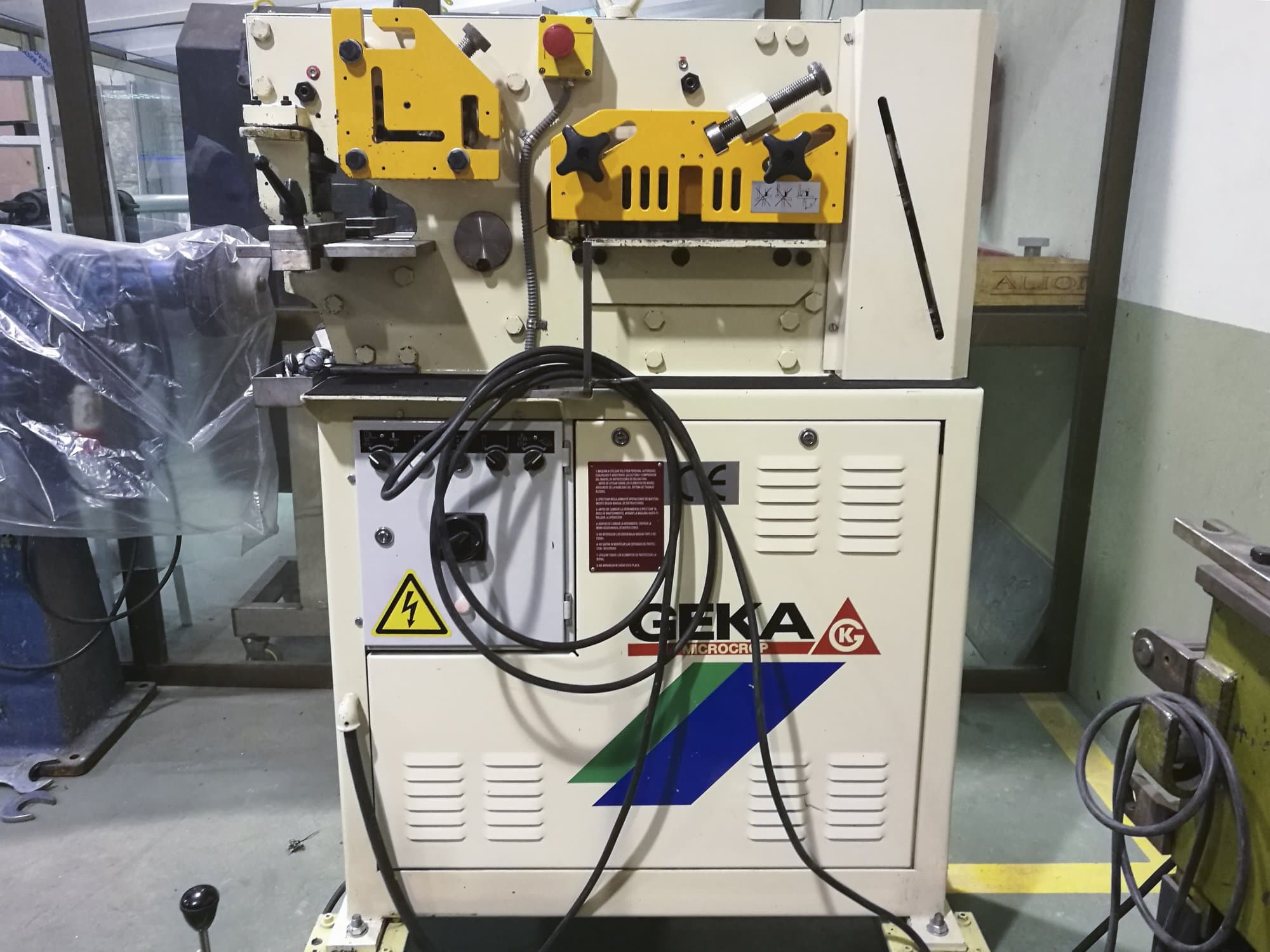 GEKA MICROCROP Mašinos vaizdas iš priekio