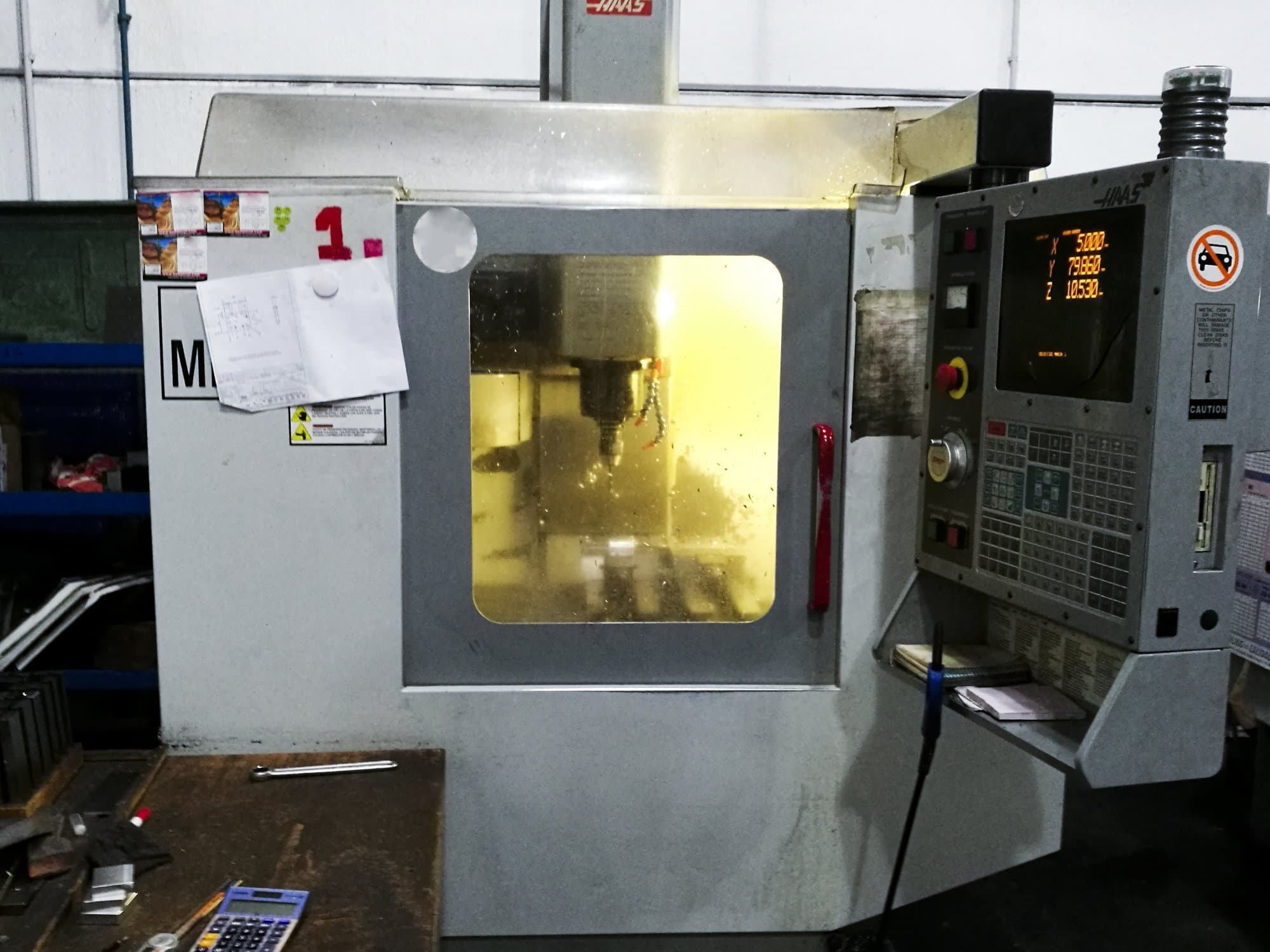 HAAS Mini-Mill HE Mašinos darbo patalpa