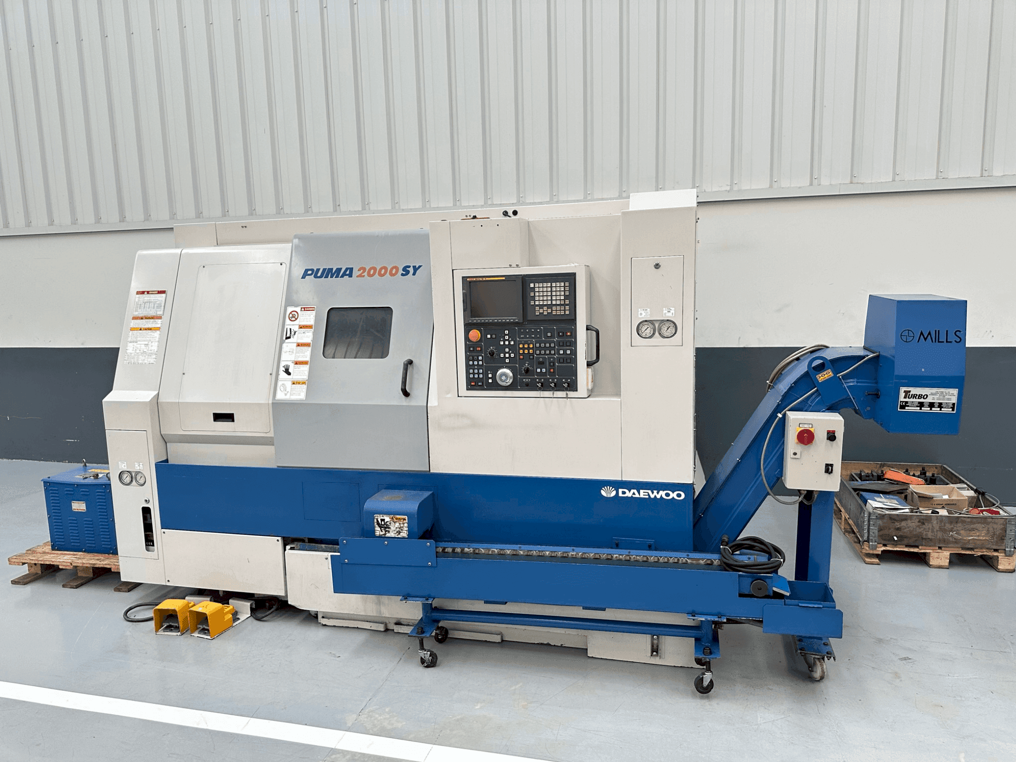 DAEWOO PUMA 2000 SY Mašinos vaizdas iš priekio