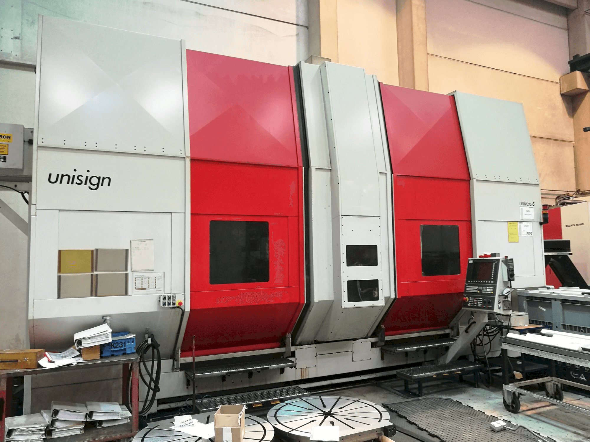 Unisign Univers 6 C2 Mašinos vaizdas iš priekio