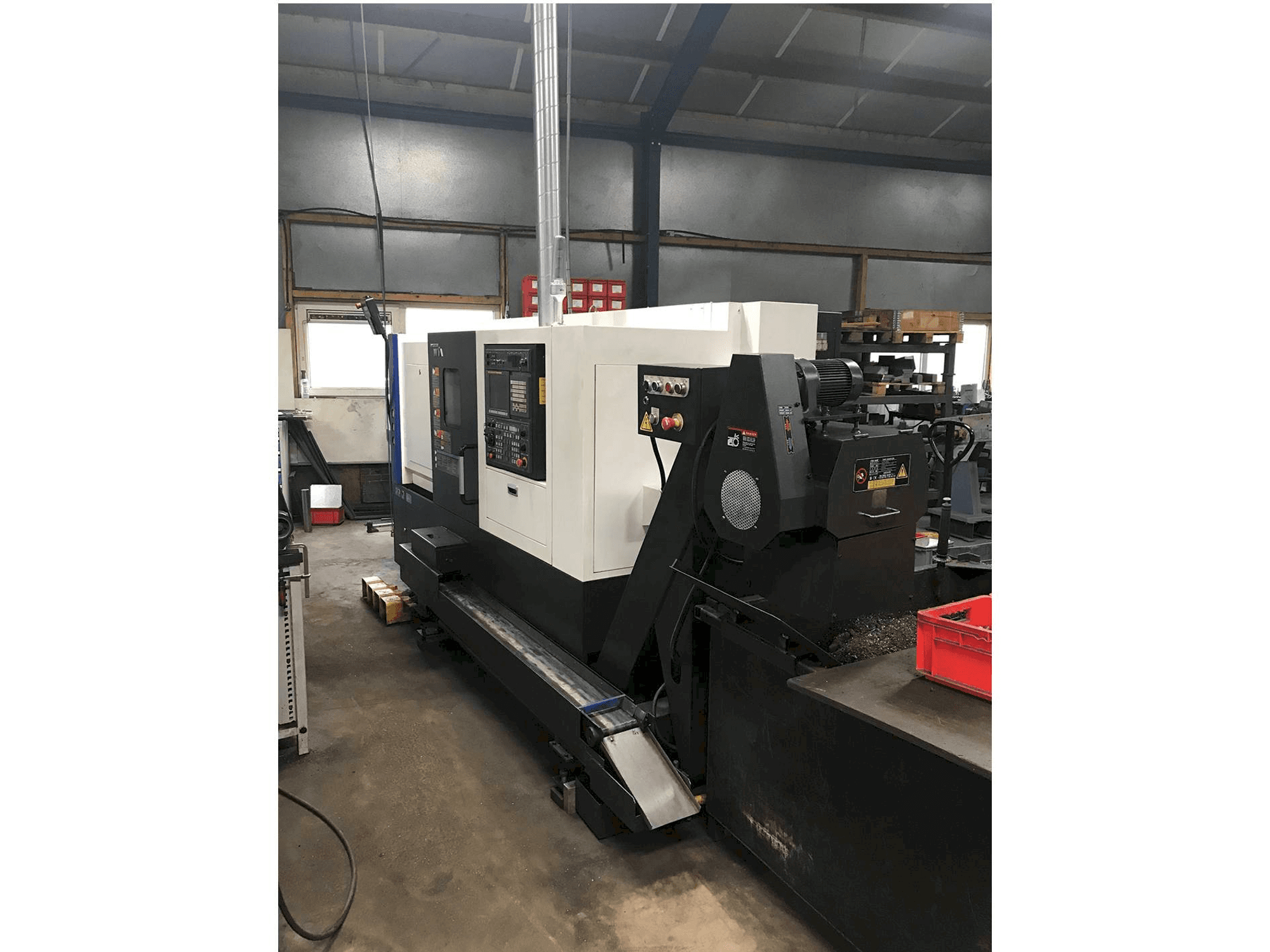 Hyundai Wia L230LMSA Mašinos vaizdas iš priekio