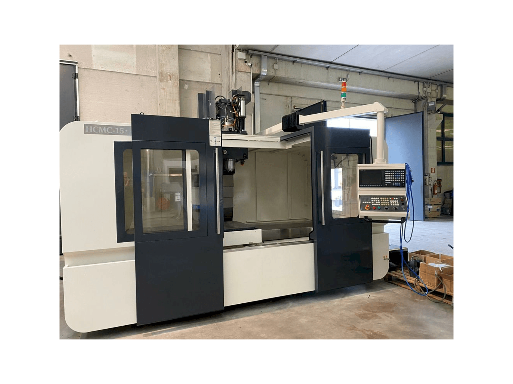 Hartford HCMC-15 Mašinos vaizdas iš priekio