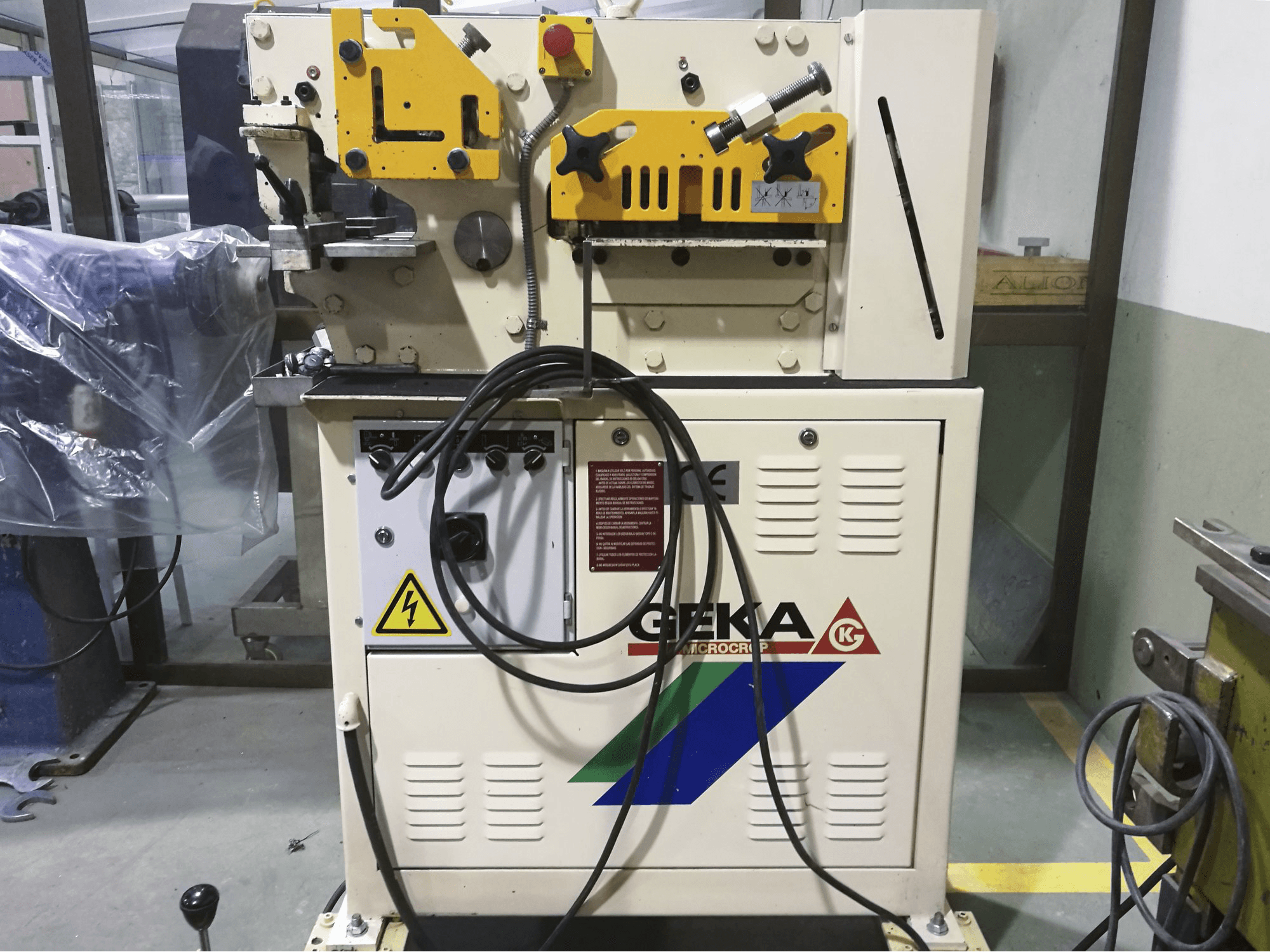 GEKA MICROCROP Mašinos vaizdas iš priekio