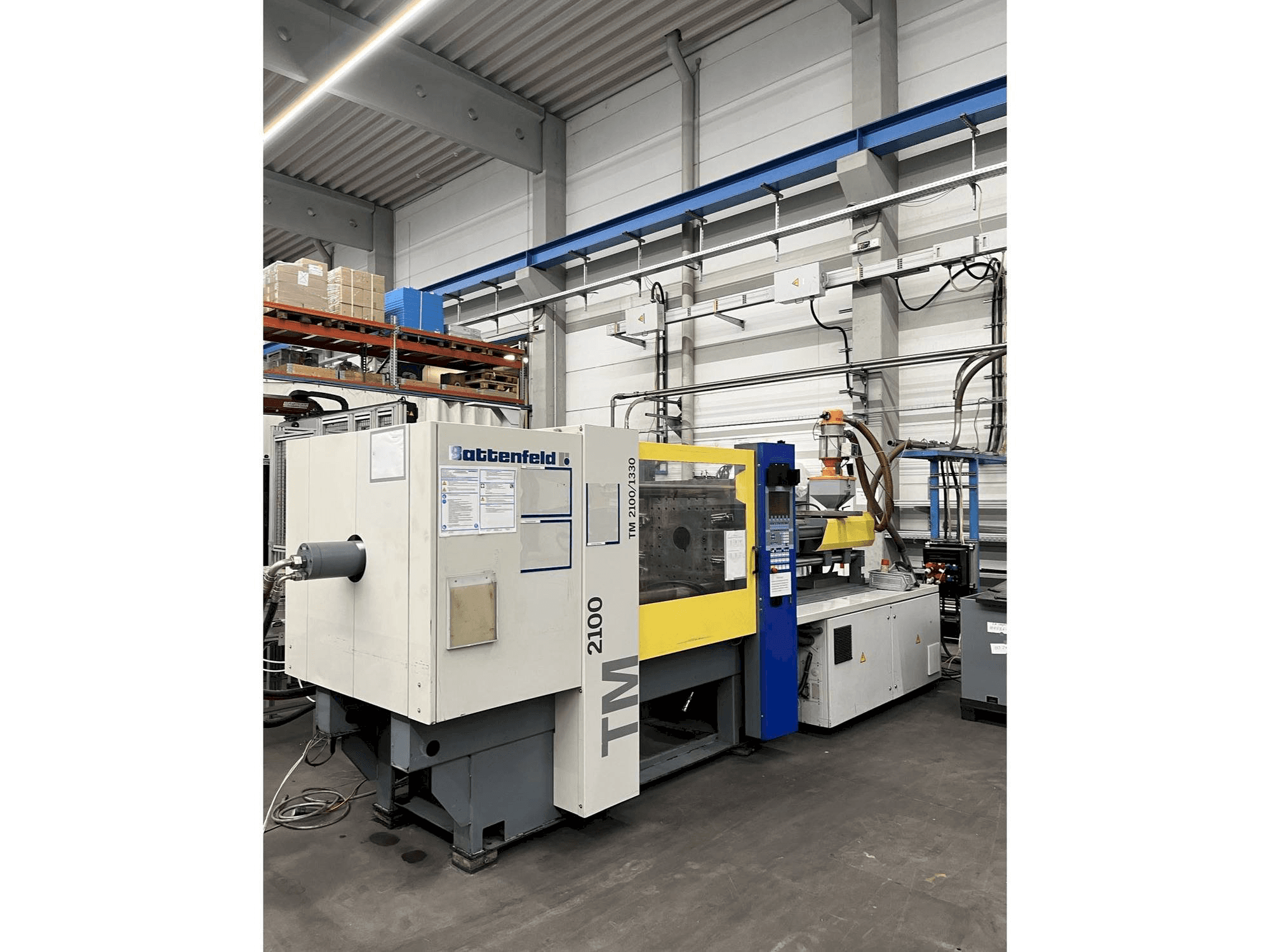 Battenfeld TM2100/1300 Mašinos vaizdas iš priekio