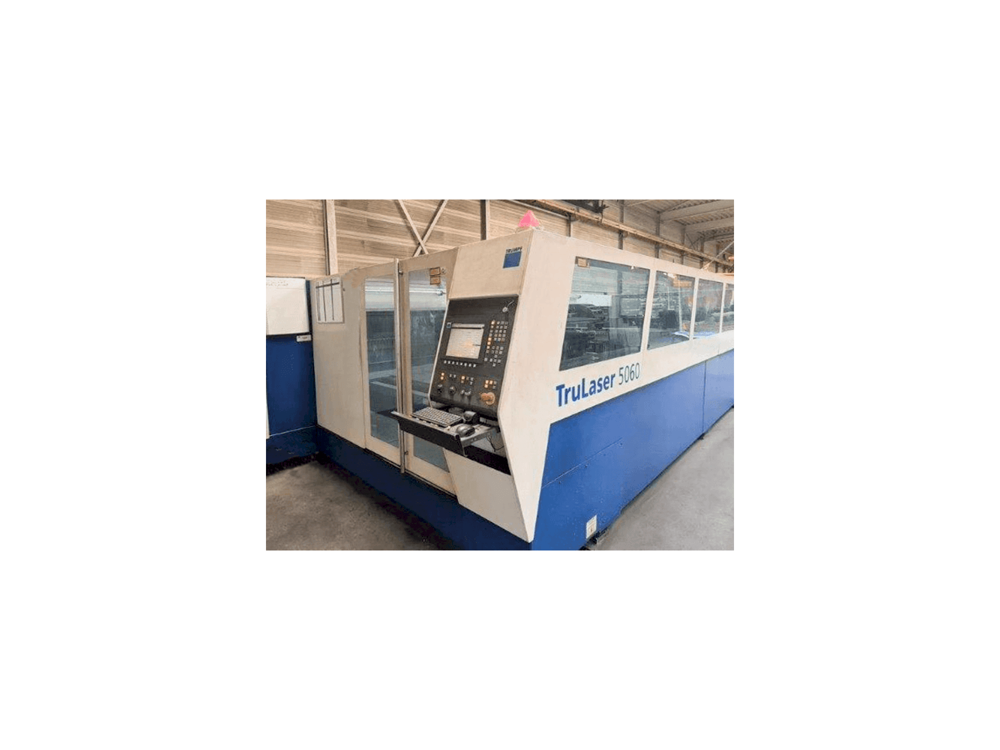 TRUMPF TruLaser 5060 Mašinos vaizdas iš priekio