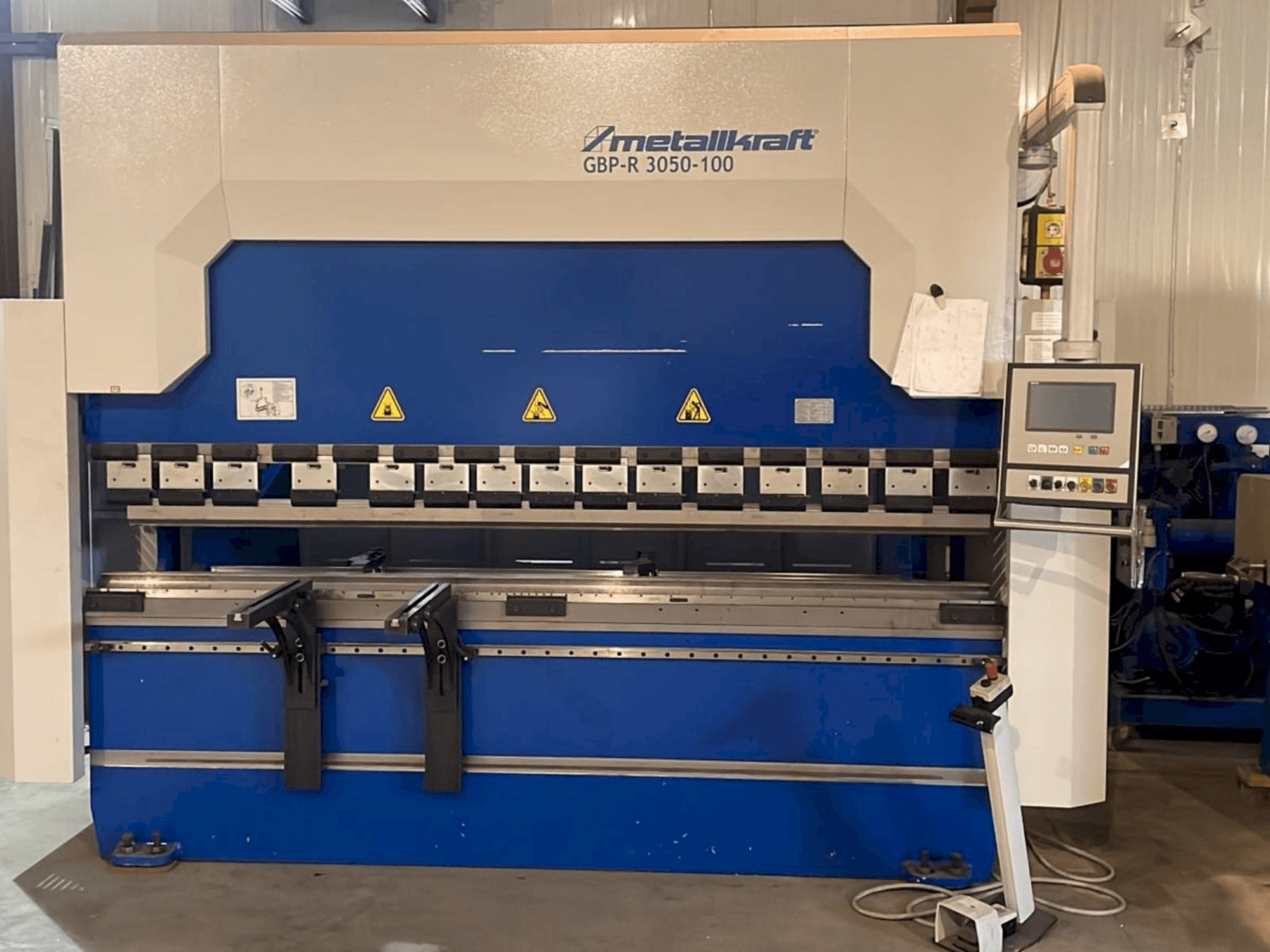 Metallkraft GBPR30540-100 Mašinos vaizdas iš priekio