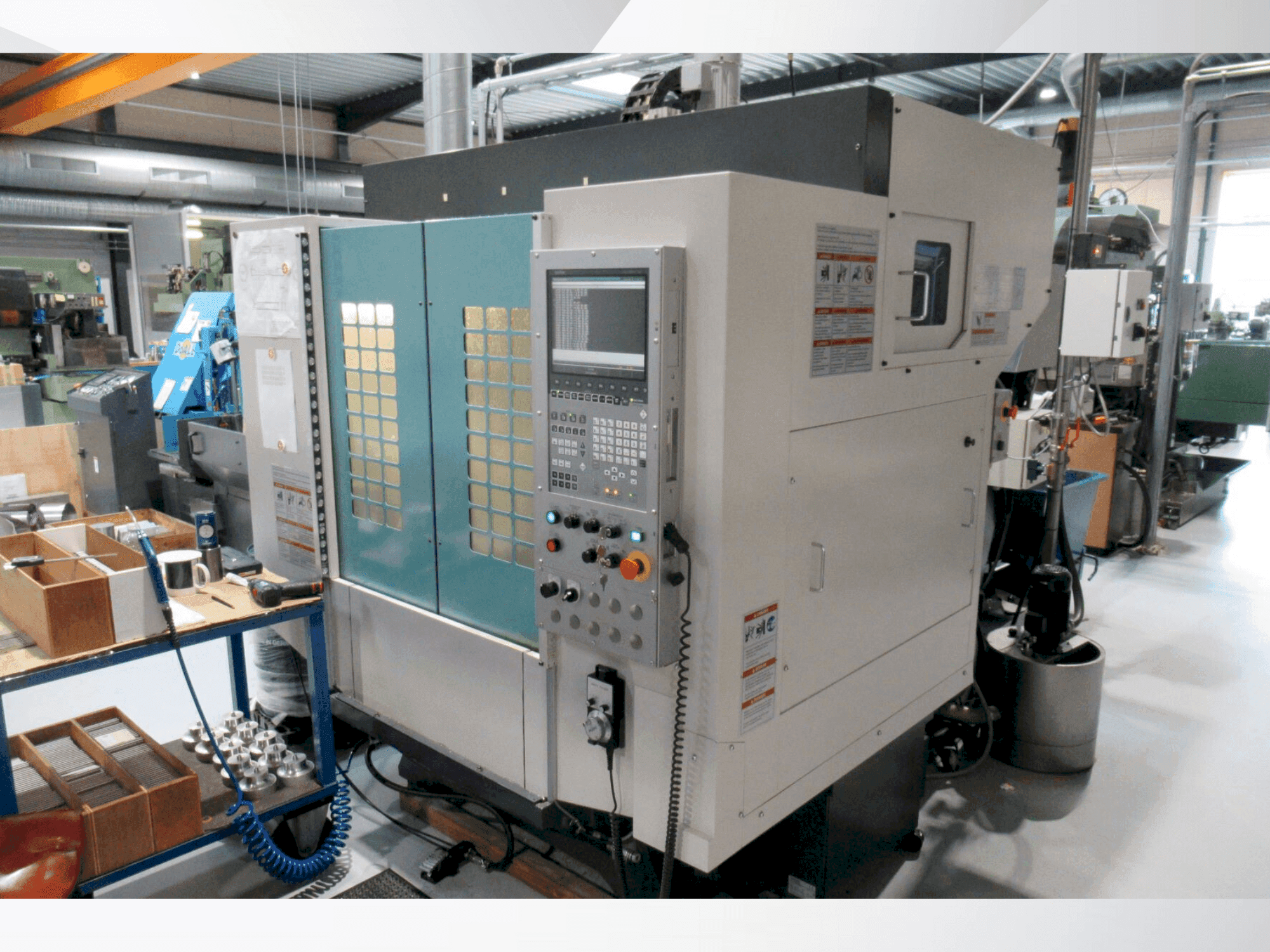 Brother TC-22B-O Mašinos vaizdas iš priekio