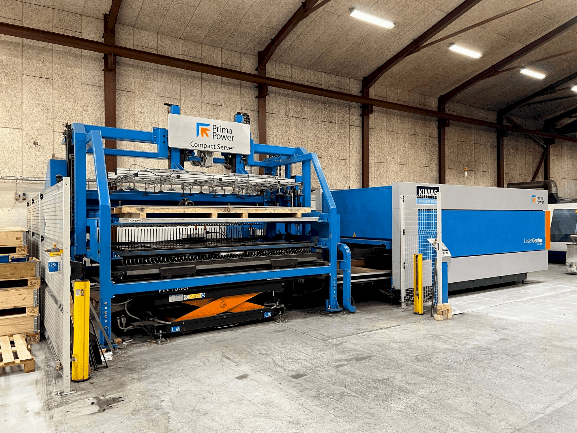 Prima Power Laser Genius 1530 Mašinos vaizdas iš priekio