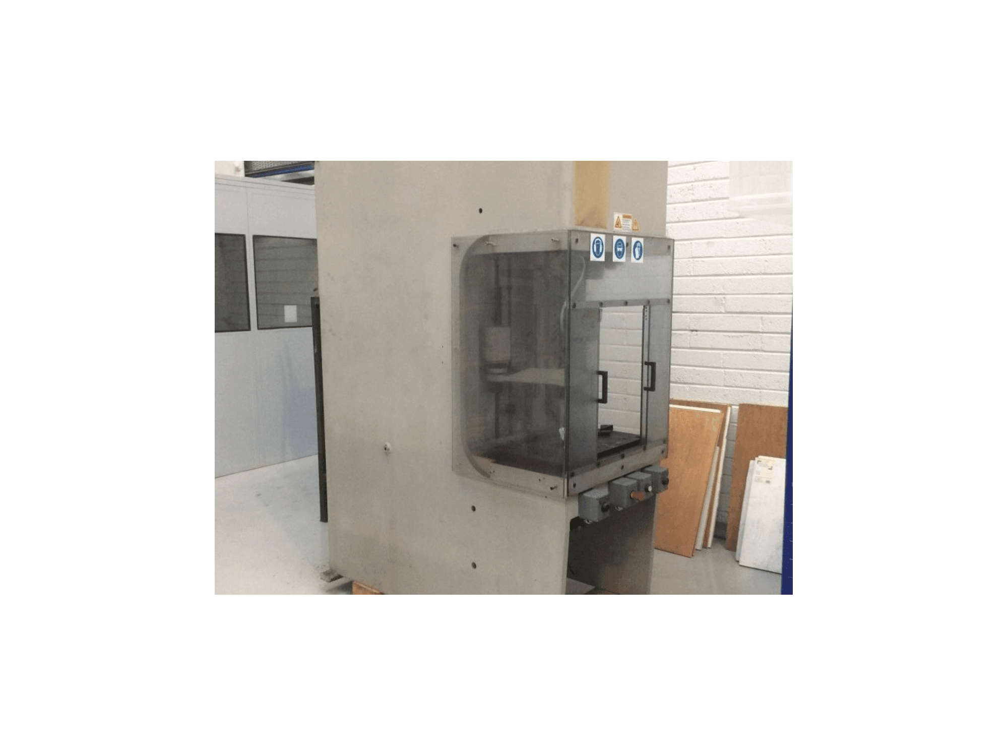 ABEX Dension FN50-30H-0592E Mašinos vaizdas iš priekio