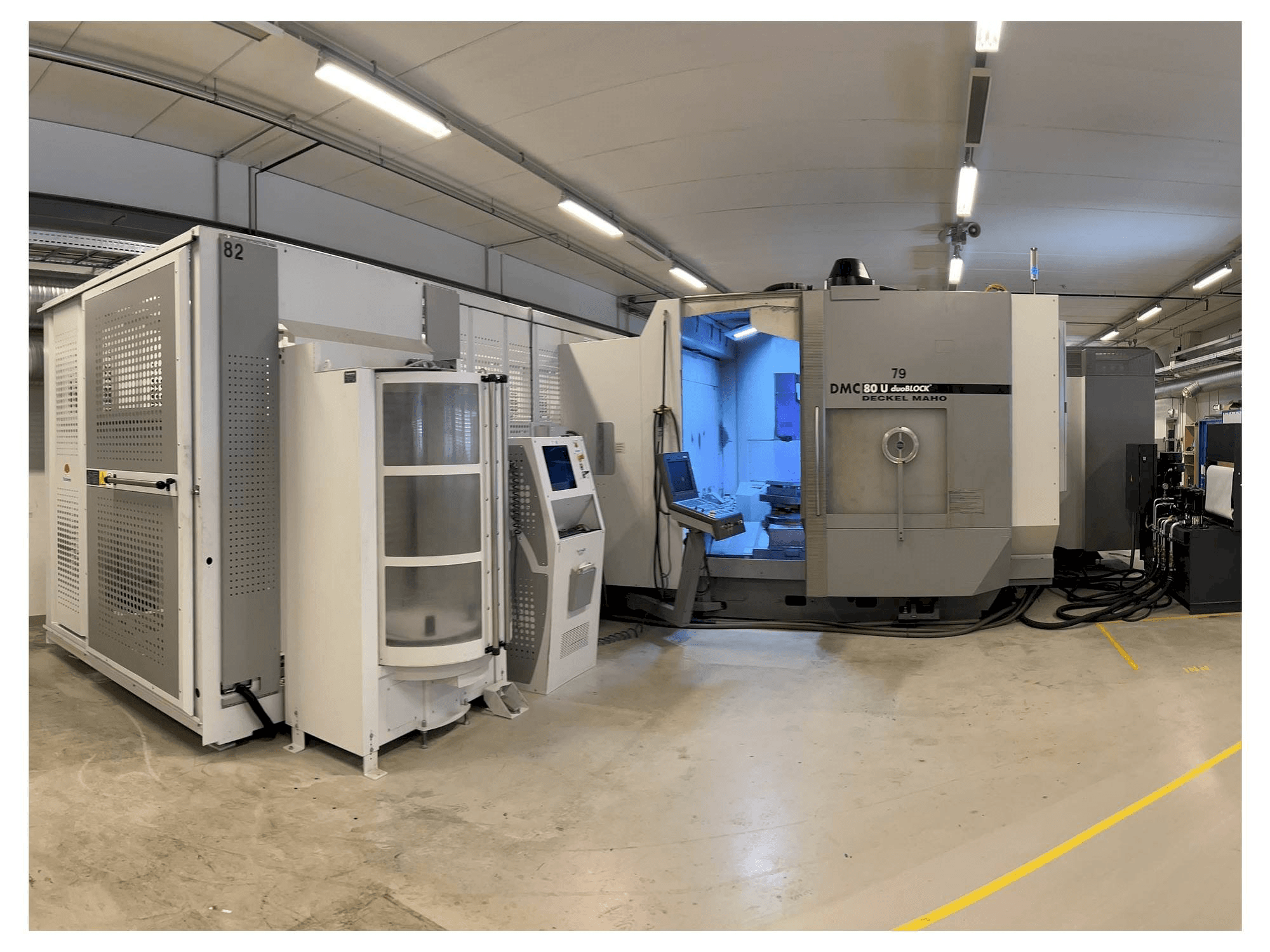 DMG DMC 80 U duoBLOCK Mašinos vaizdas iš priekio