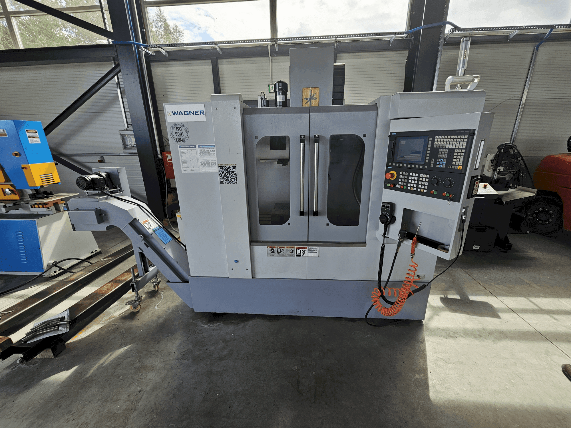 WAGNER WMC 600 L Mašinos vaizdas iš priekio