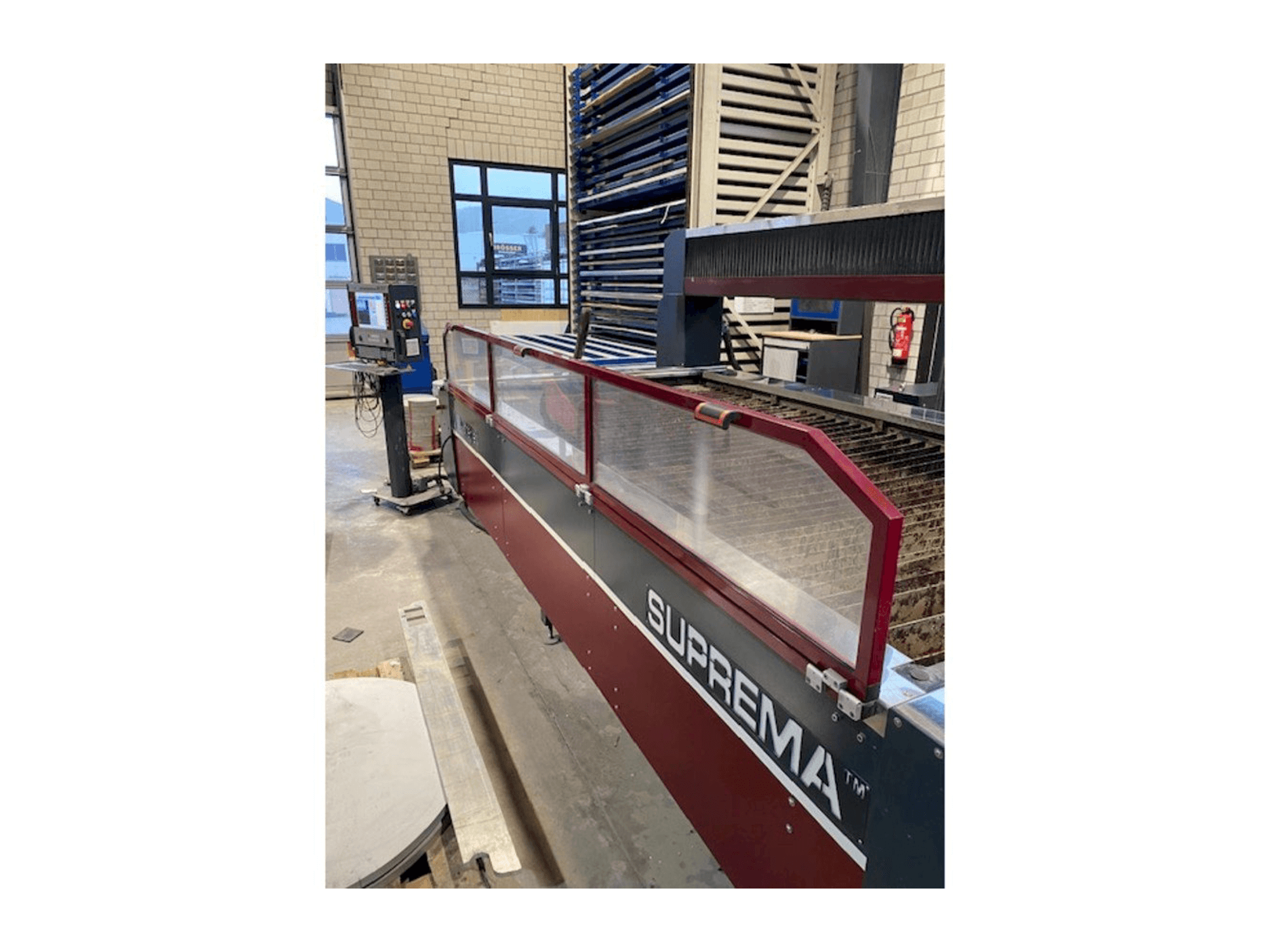 Waterjet Italy Suprem Mašinos vaizdas iš priekio