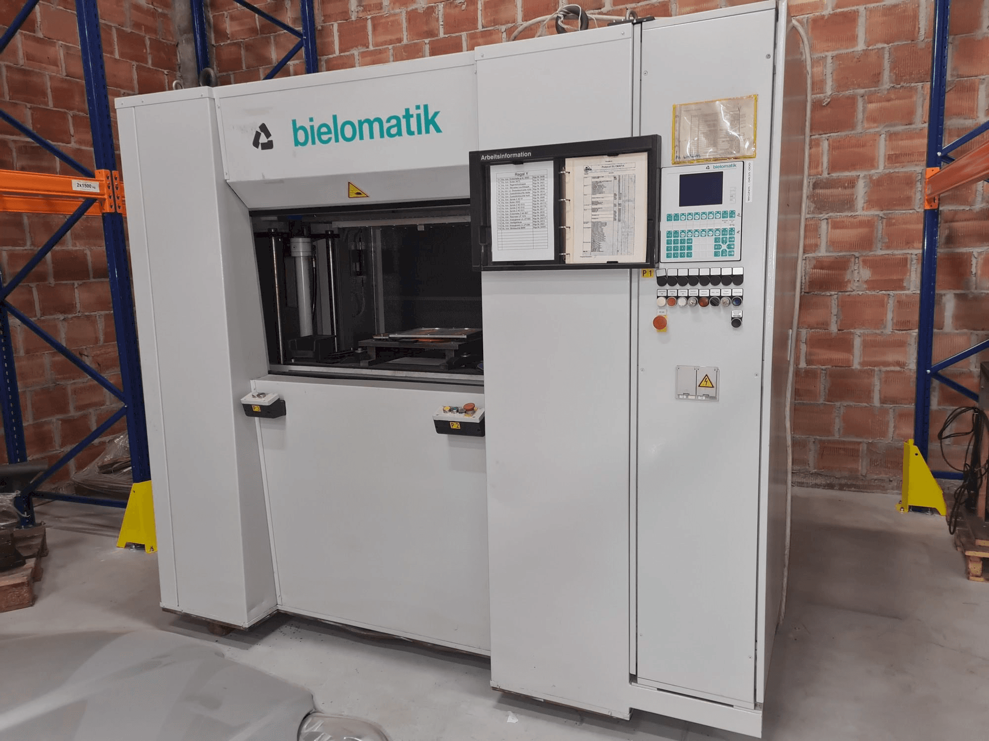 bielomatik K3215 Mašinos vaizdas iš priekio