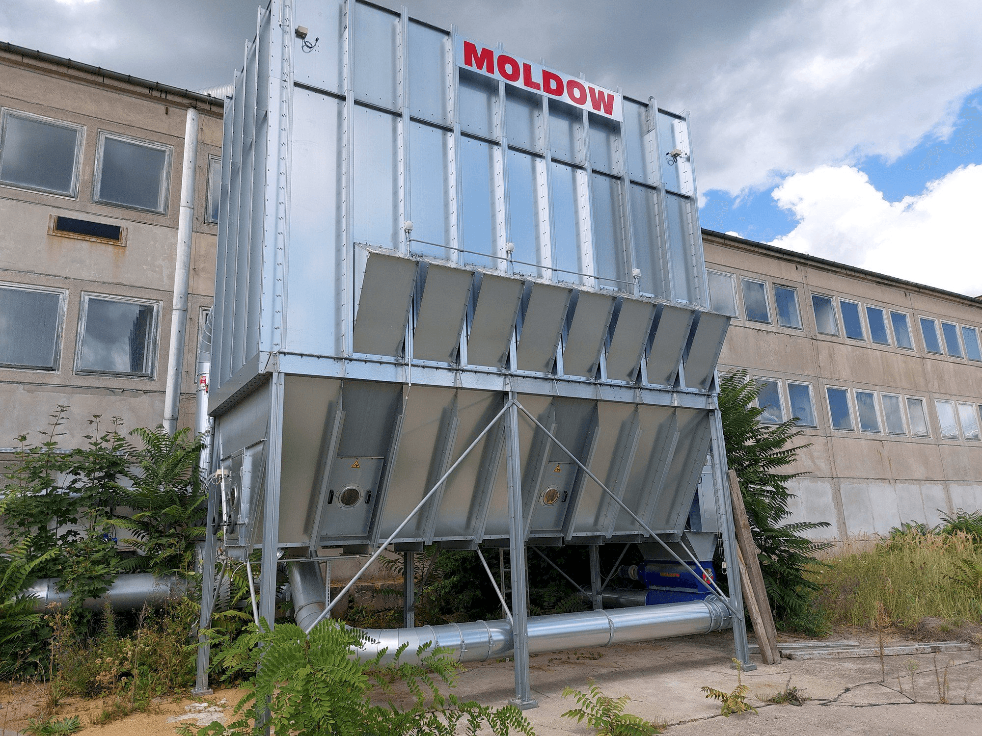 MOLDOW MHL Casing EXP Mašinos vaizdas iš priekio