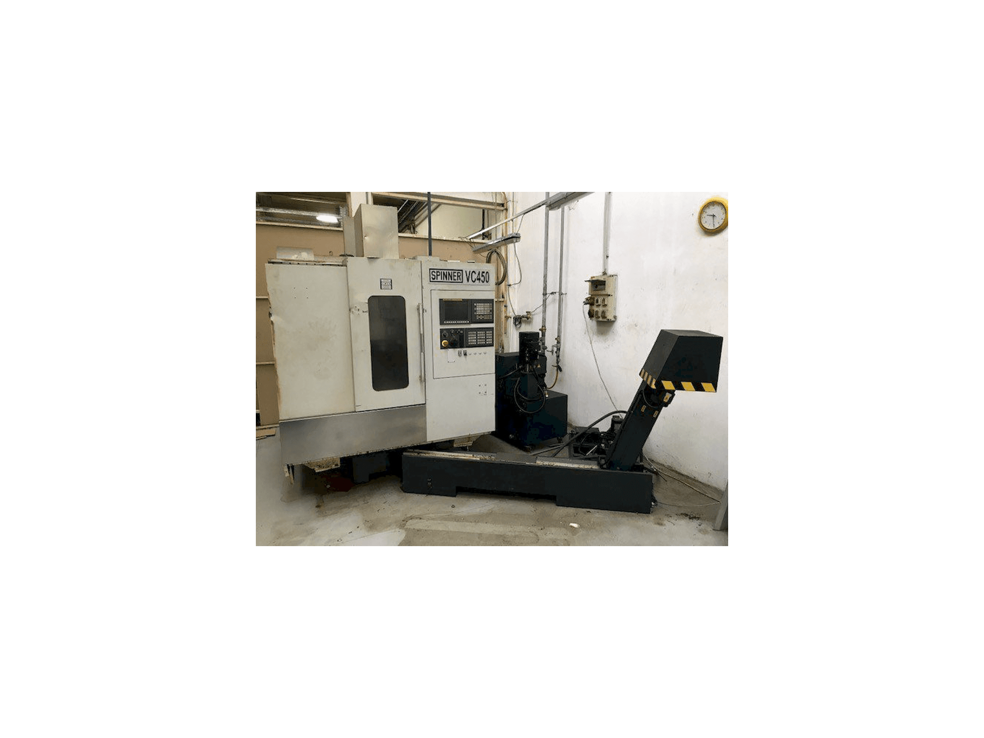 SPINNER VC 450 Mašinos vaizdas iš priekio