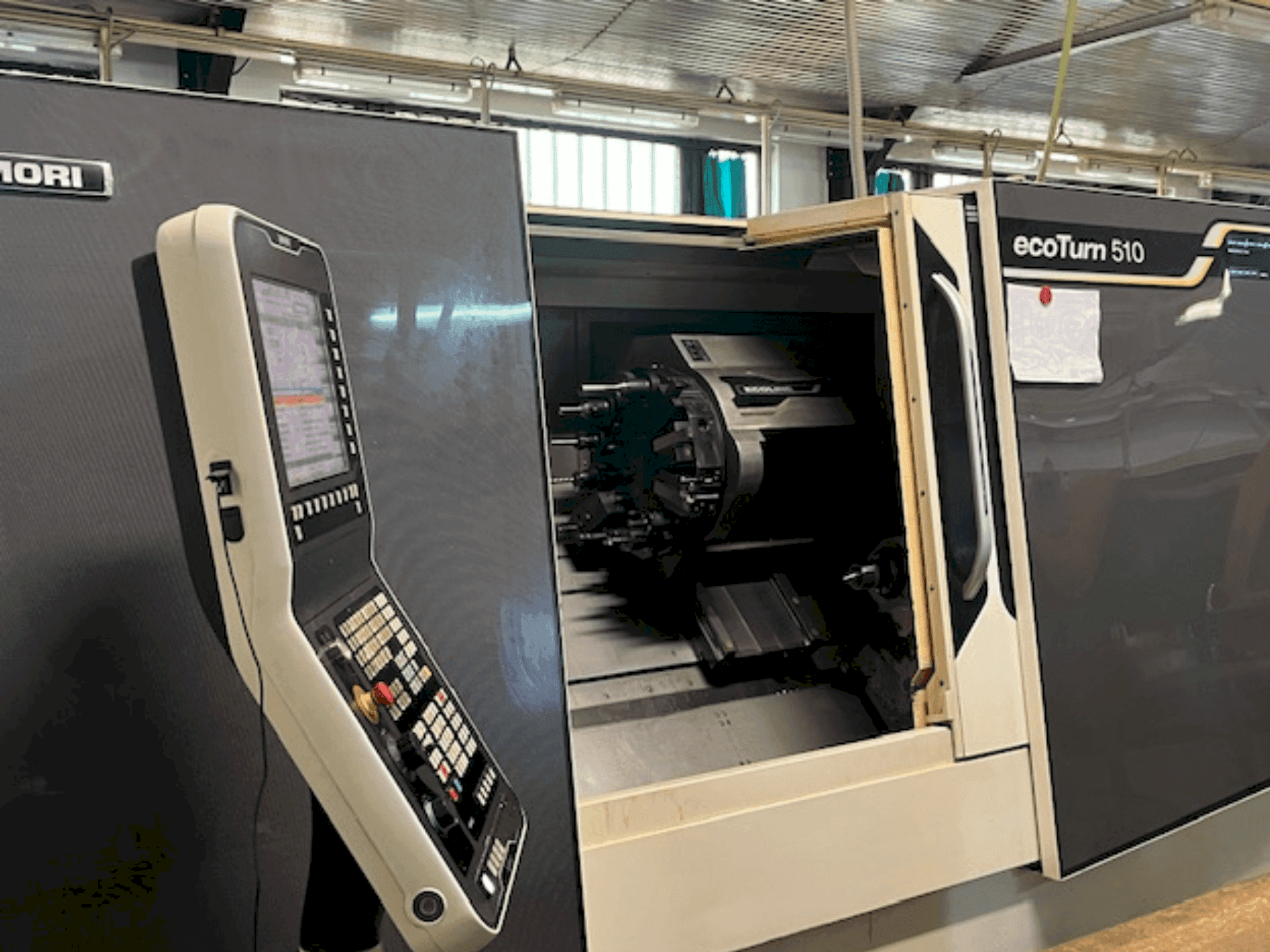 Gildemeister EcoTurn 510 Mašinos vaizdas iš priekio