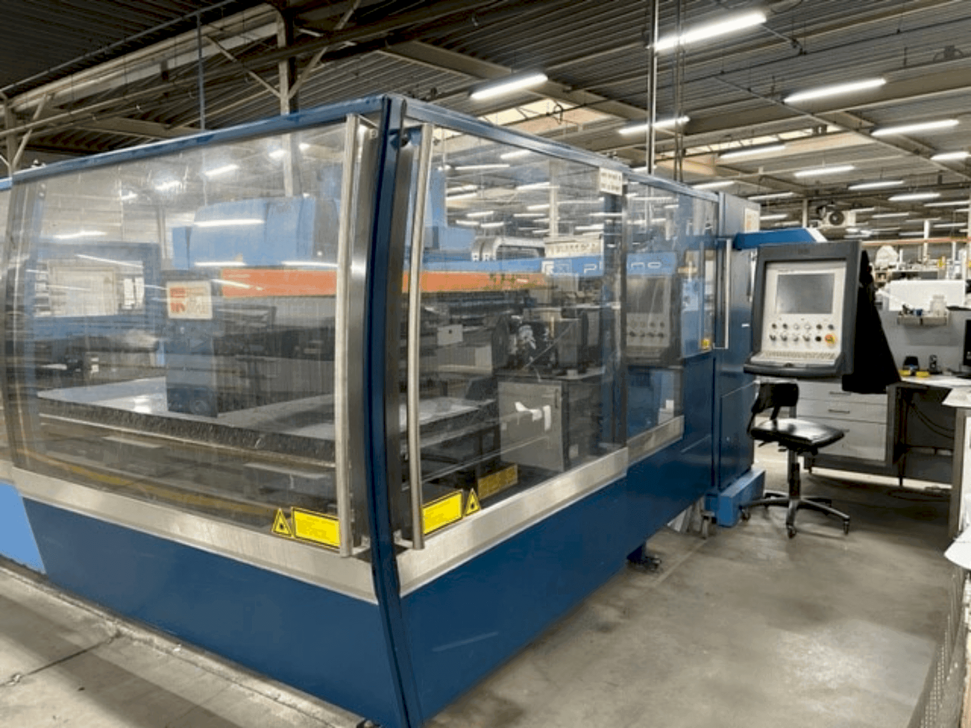 Prima Power PLATINO HS P20L 2040 (2008) Mašinos vaizdas iš priekio