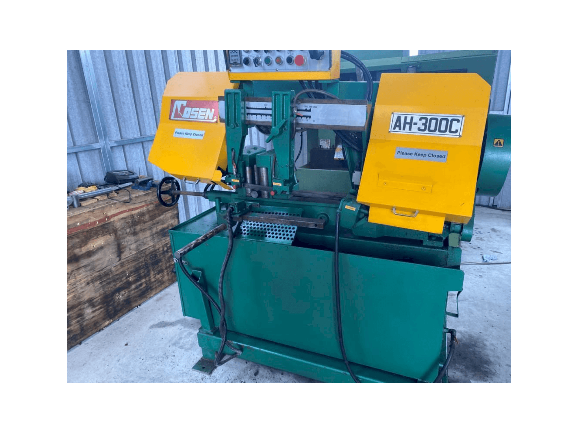 Cosen AH300C Mašinos vaizdas iš priekio