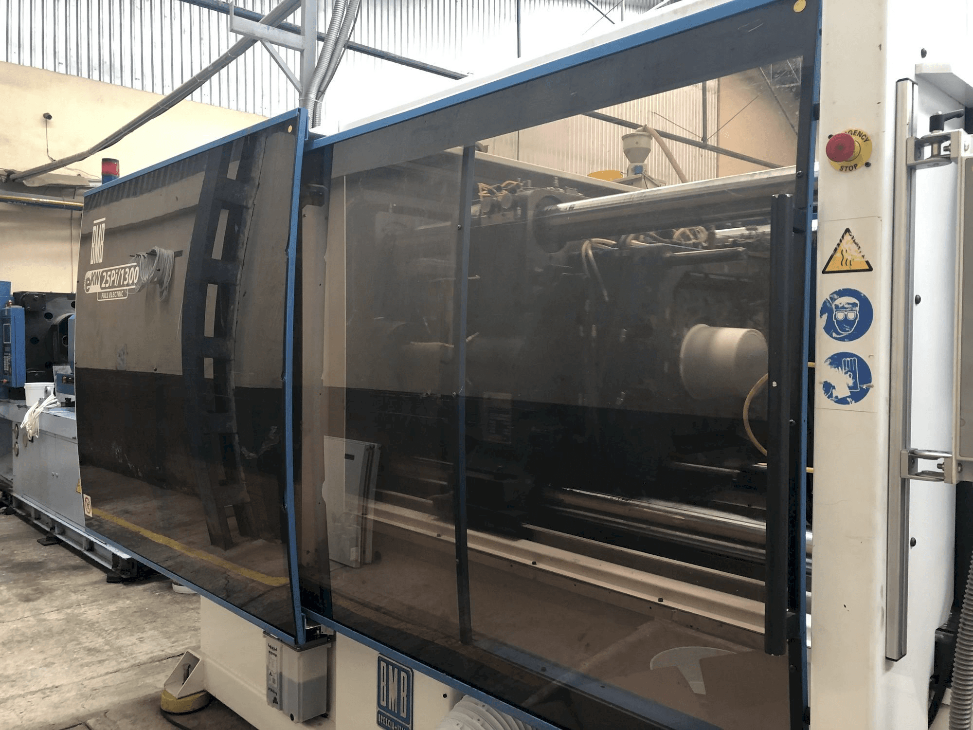 BMB eKW 25 Pi/1300 Mašinos kairės pusės vaizdas