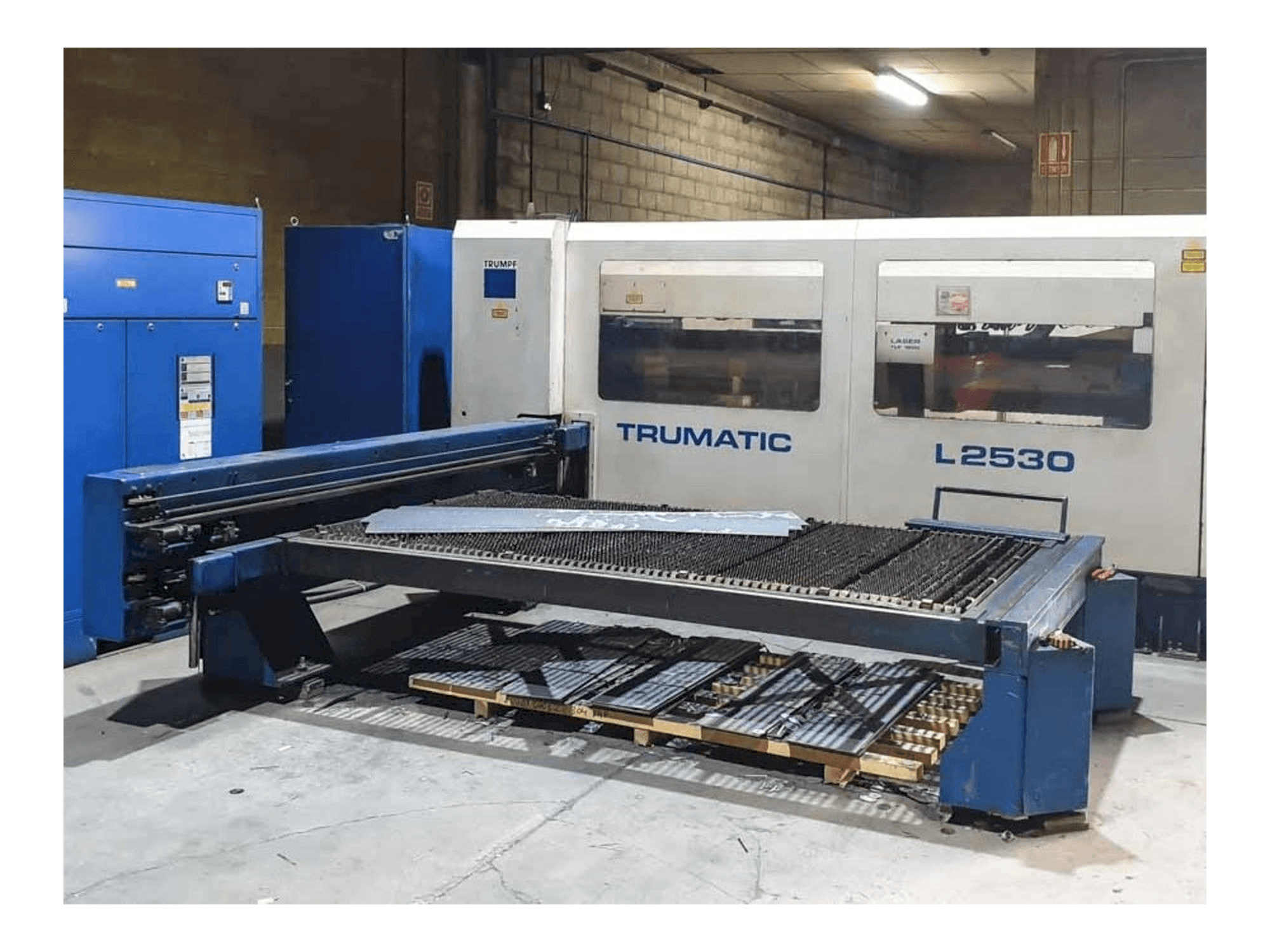 Trumpf Trumatic L2530 Mašinos vaizdas iš priekio