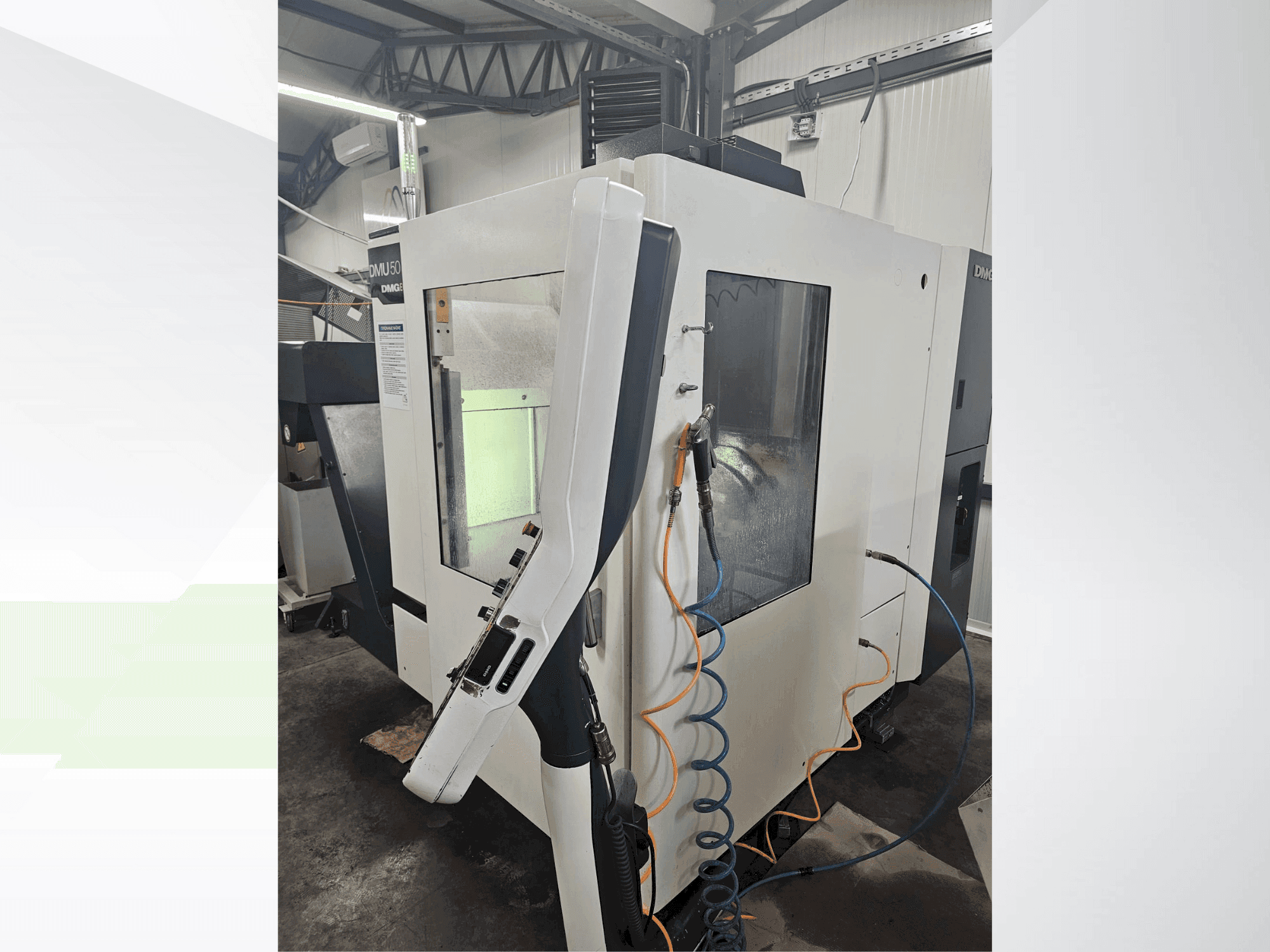 DMG DECKEL MAHO DMU 50 eco Mašinos vaizdas iš priekio