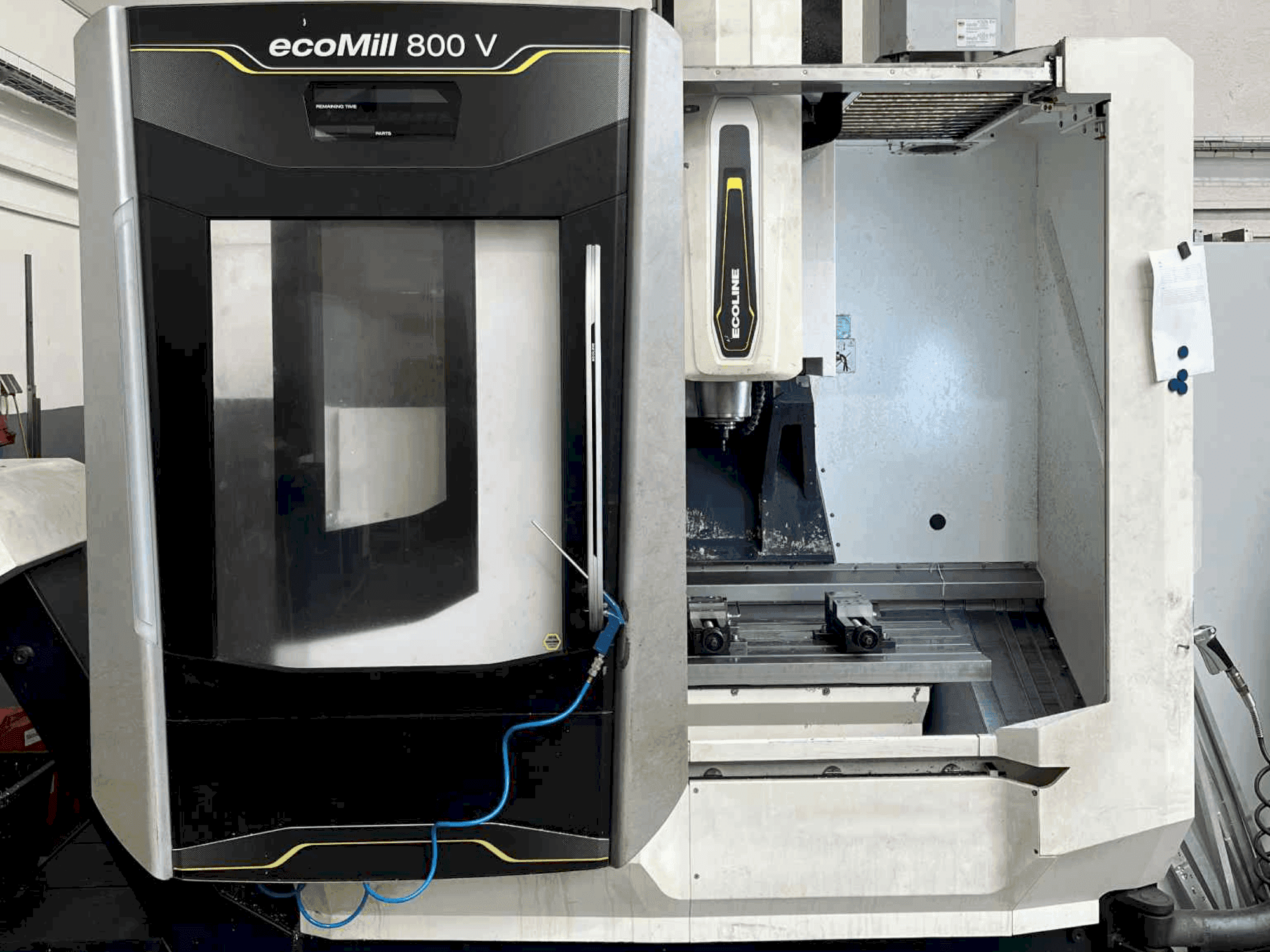 DMG ecoMill 800 V Mašinos vaizdas iš priekio