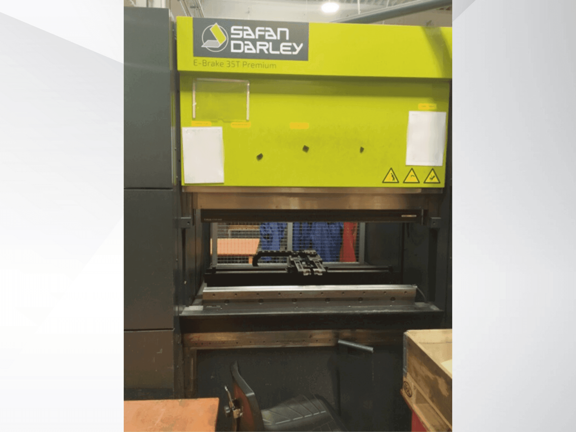 Safan SAFAN DARLEY E-brake Premium 35-1250 Mašinos vaizdas iš priekio