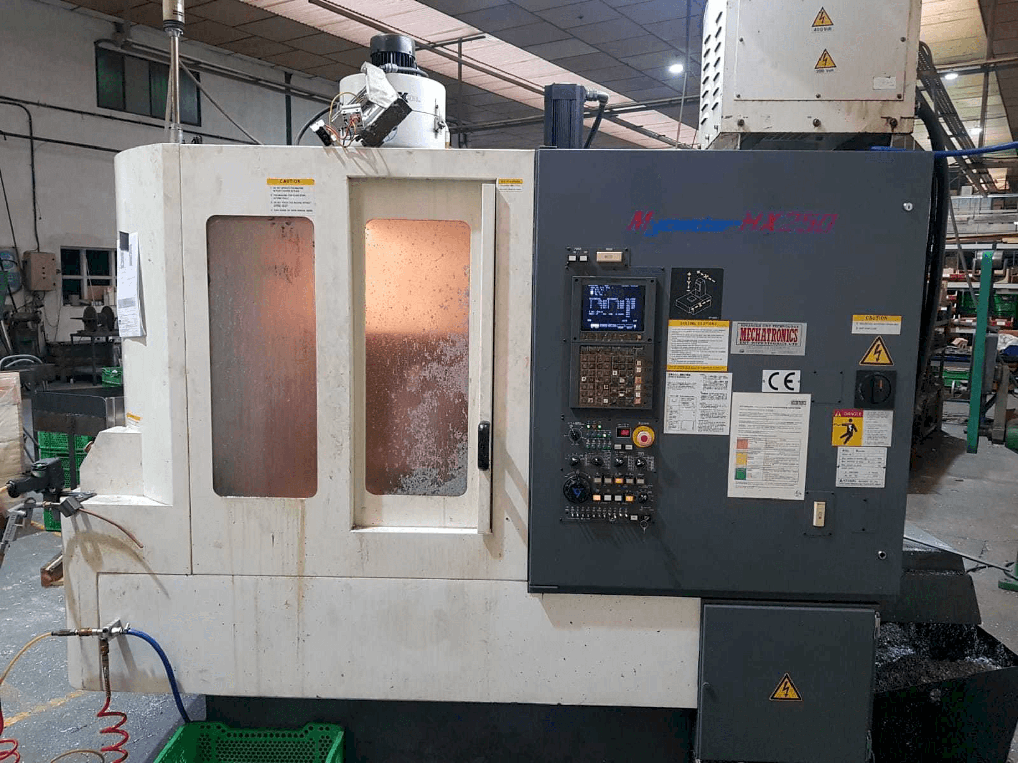 Kitamura Mycenter HX250 Mašinos vaizdas iš priekio