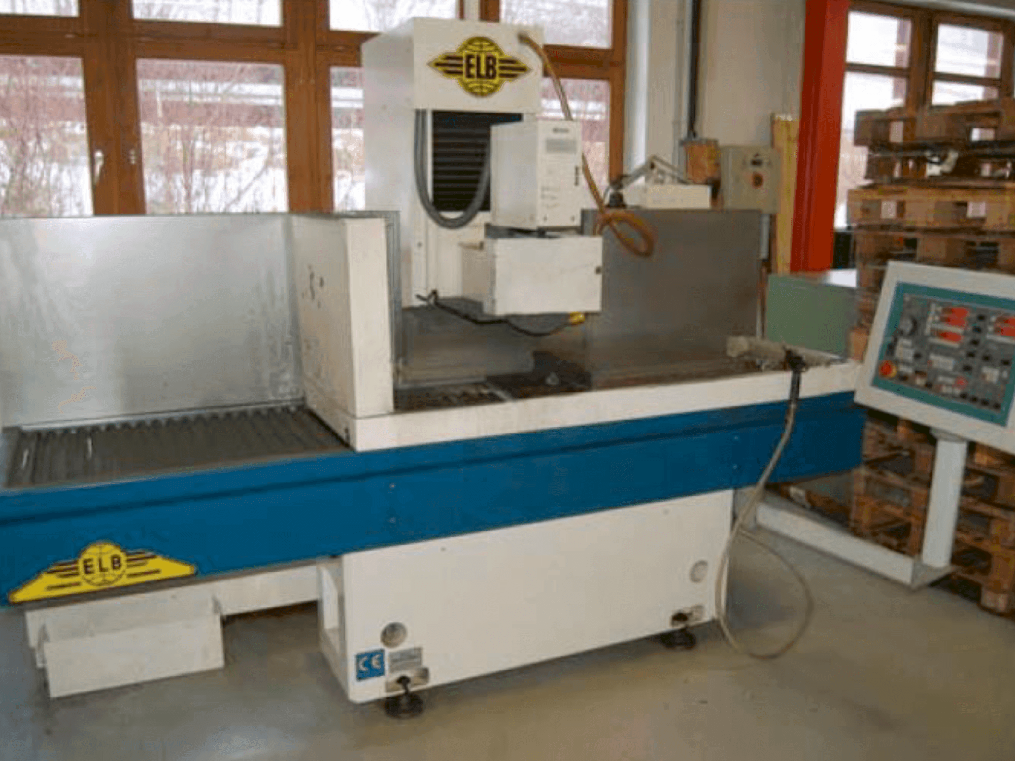 ELB Perfekt 6 SPS Mašinos vaizdas iš priekio