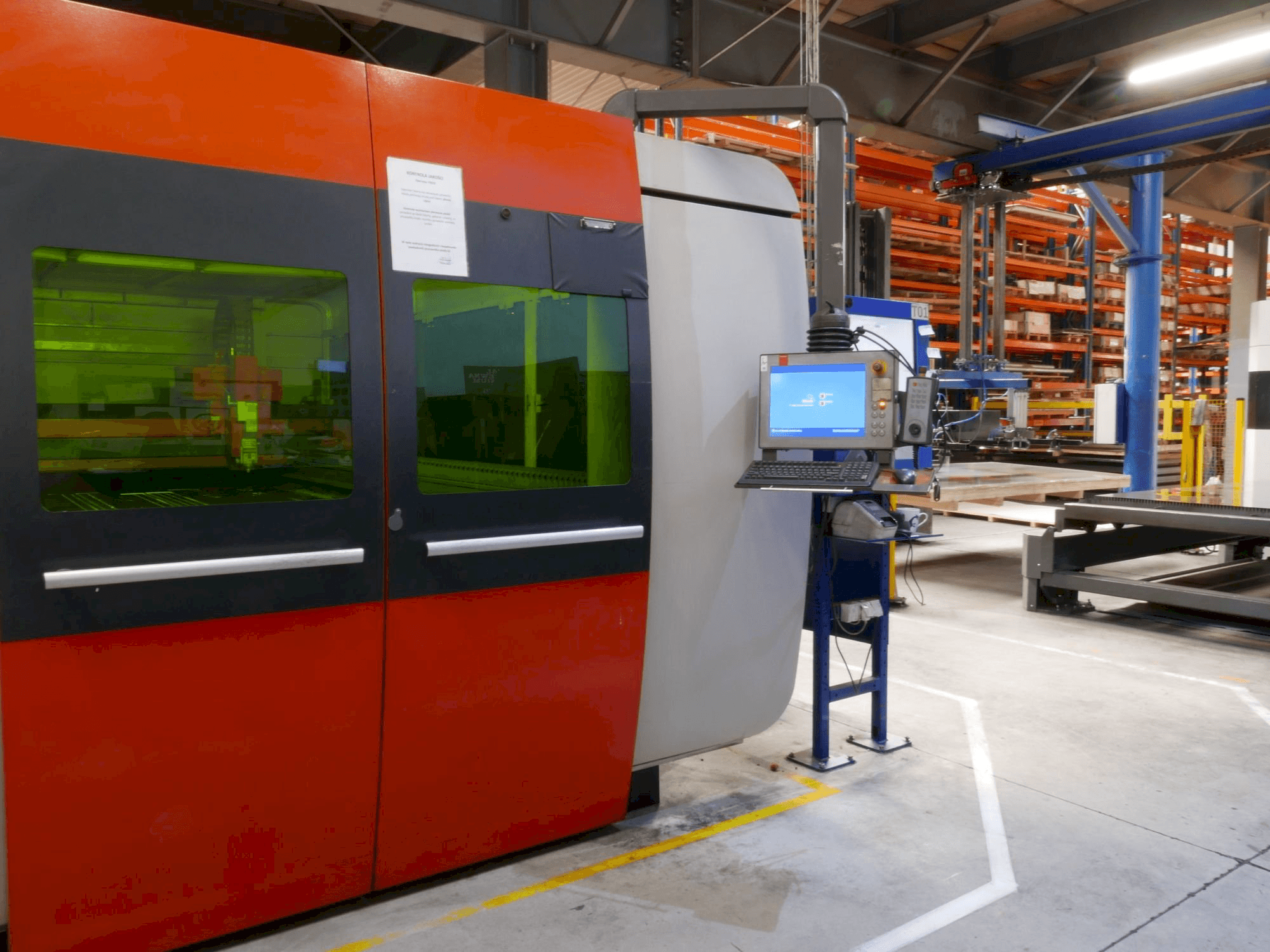 Bystronic BySprint Fiber 3015 Mašinos vaizdas iš priekio