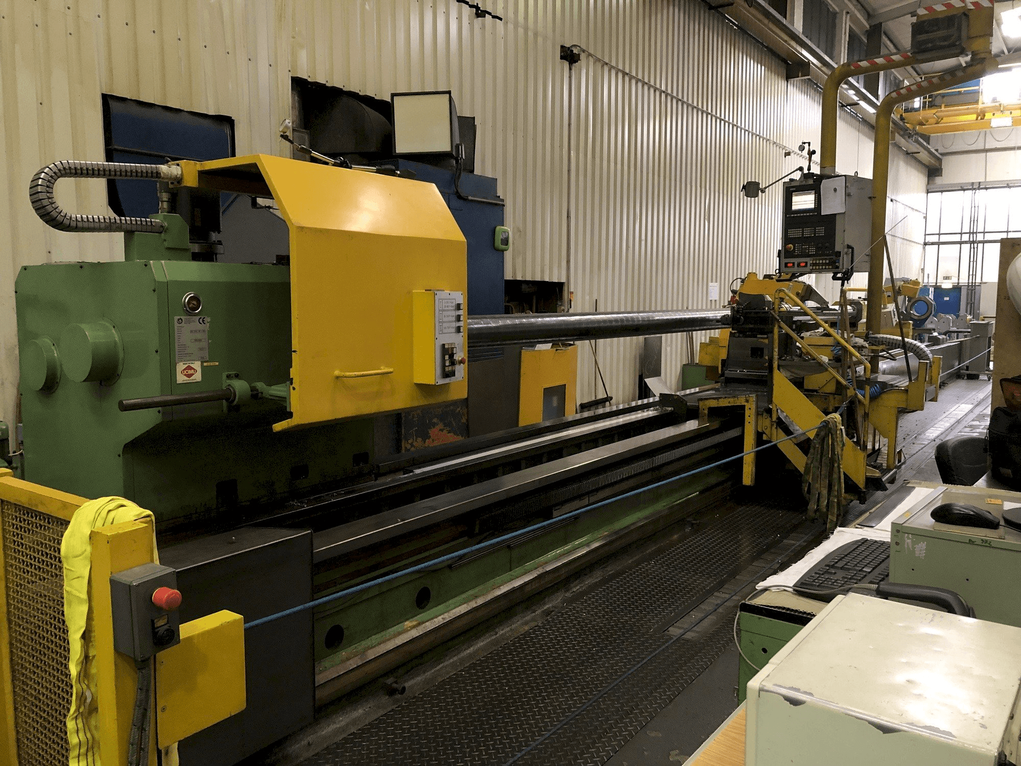 Tacchi Giacomo HD3 SERIE 105 L CNC Mašinos vaizdas iš priekio