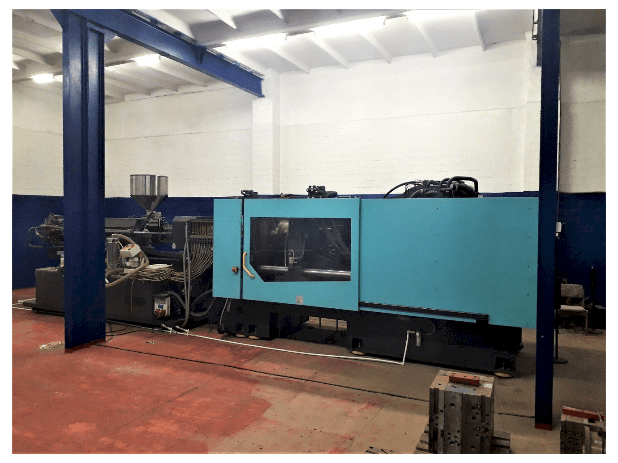 DEMAG Systec Sumitomo 500/9200- 6400 Mašinos vaizdas iš priekio