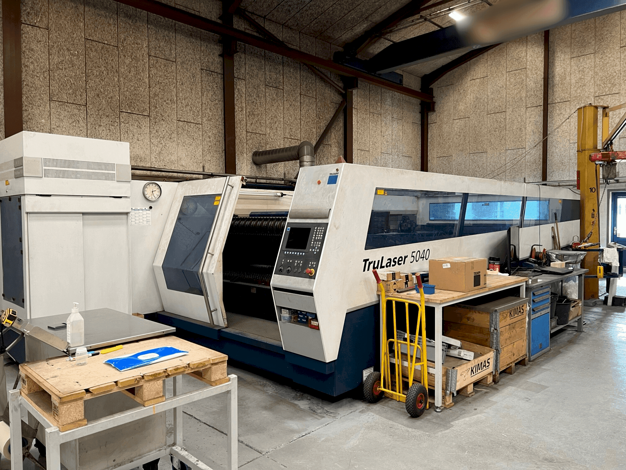 TRUMPF TruLaser 5040 Mašinos vaizdas iš priekio