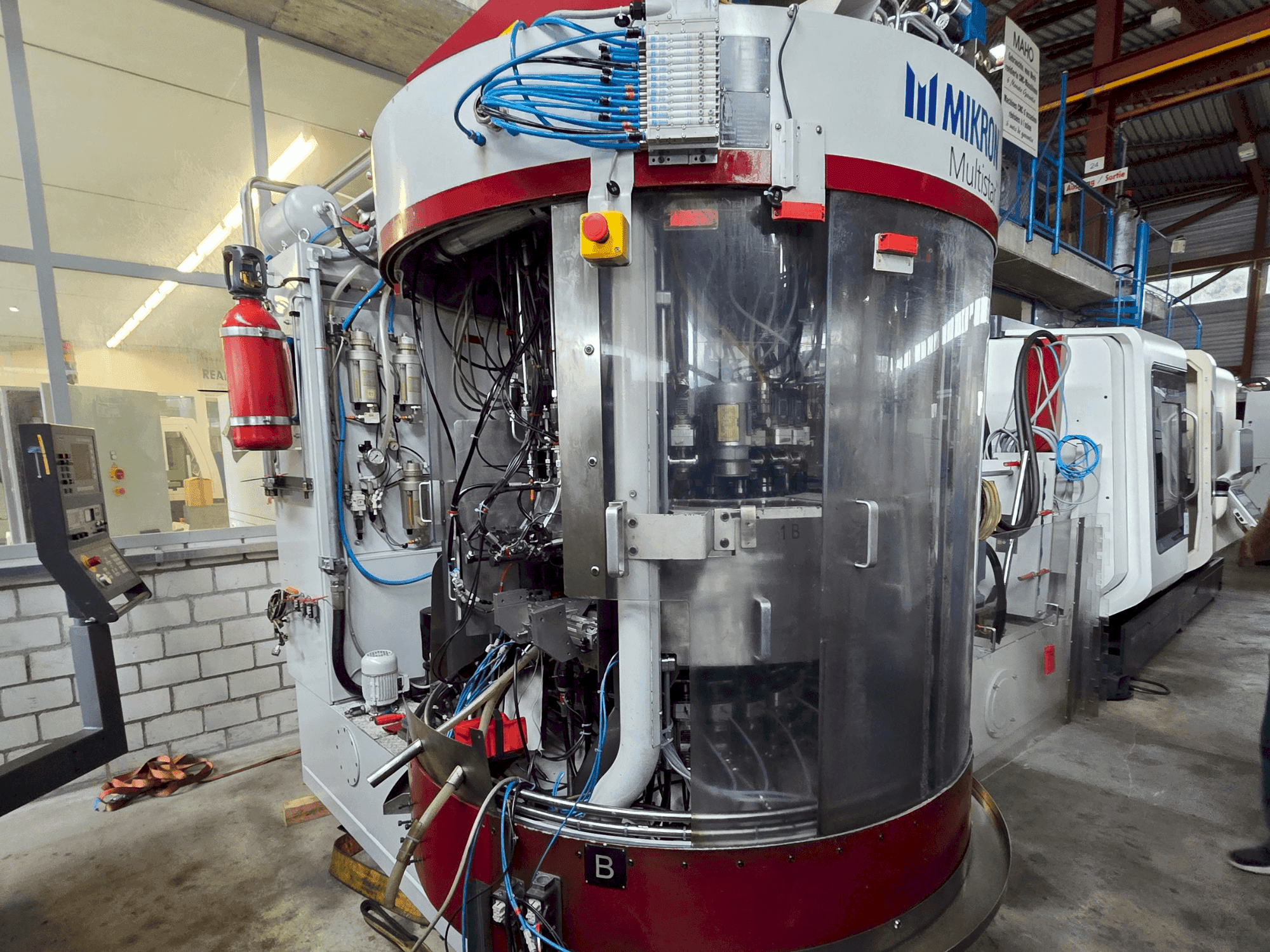 MIKRON Multistar CX-24/500R Mašinos vaizdas iš priekio