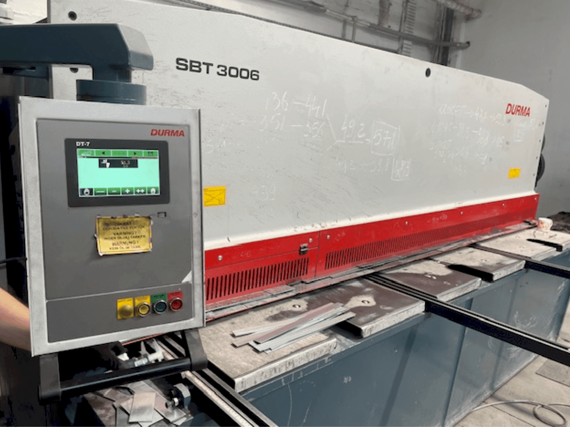 Durma SBT 3006 Mašinos vaizdas iš priekio
