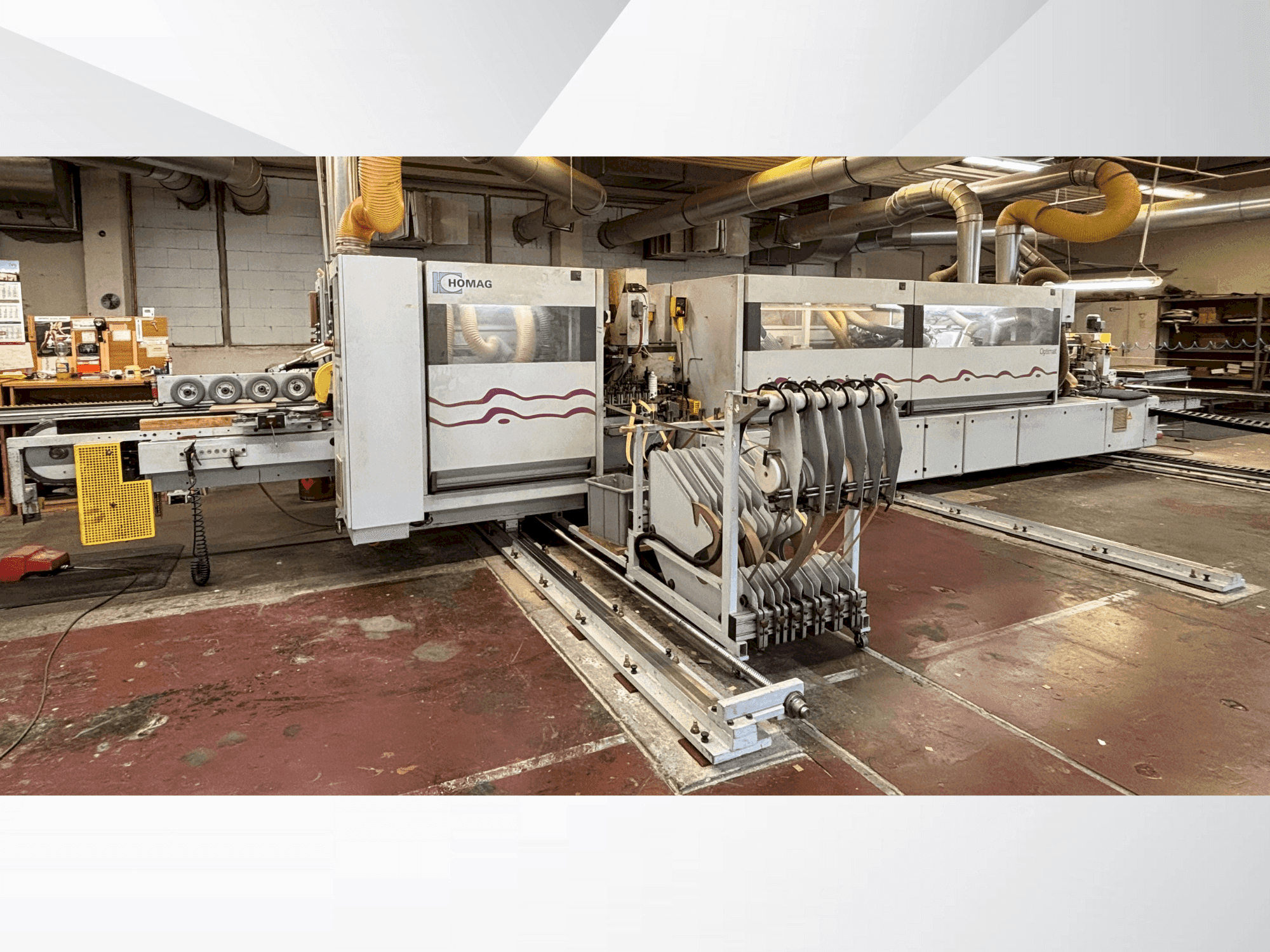 HOMAG Optimat KF 26/8/A3/25 Mašinos vaizdas iš priekio