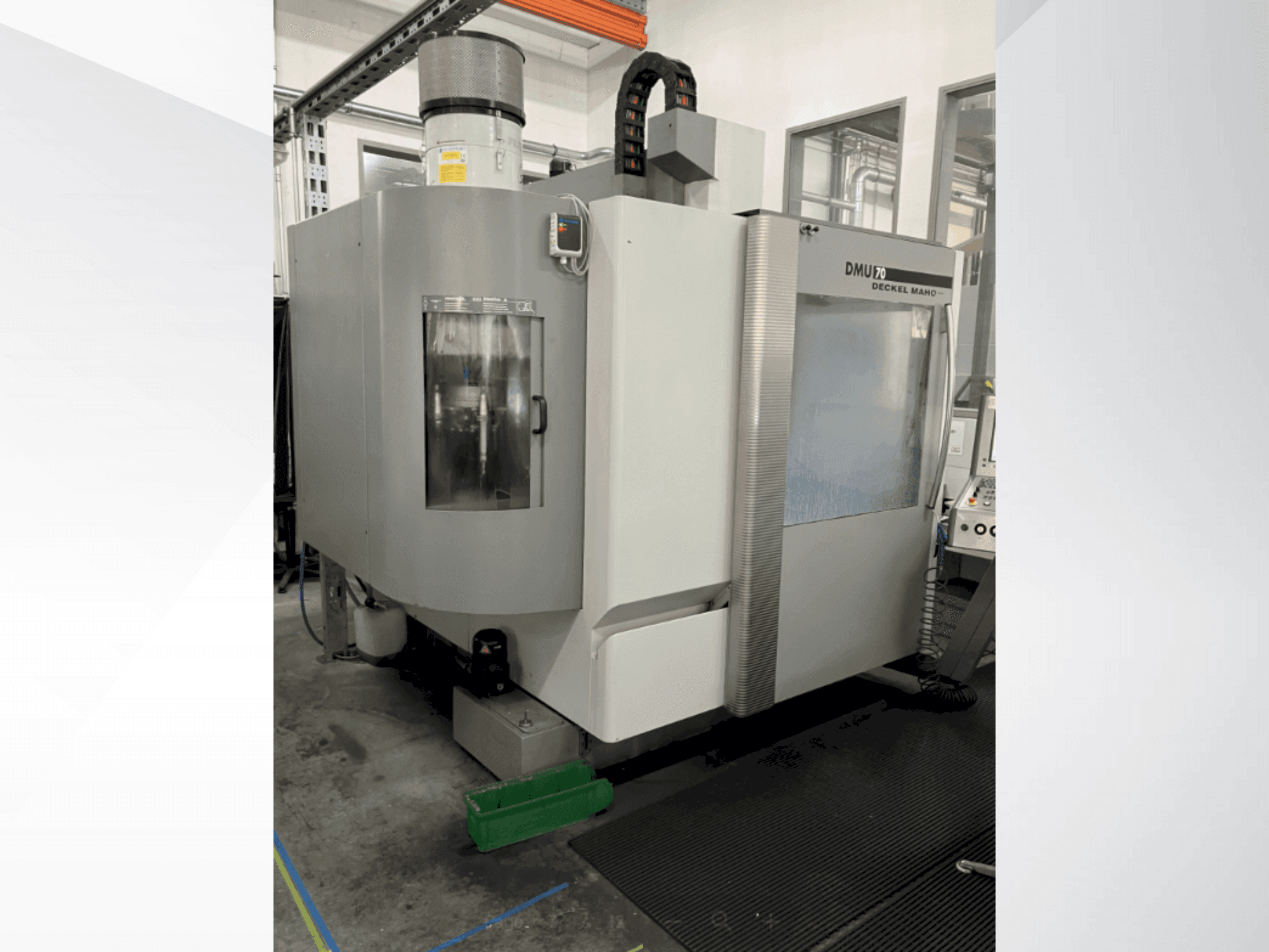 DMG DECKEL MAHO DMU 70 Mašinos vaizdas iš priekio