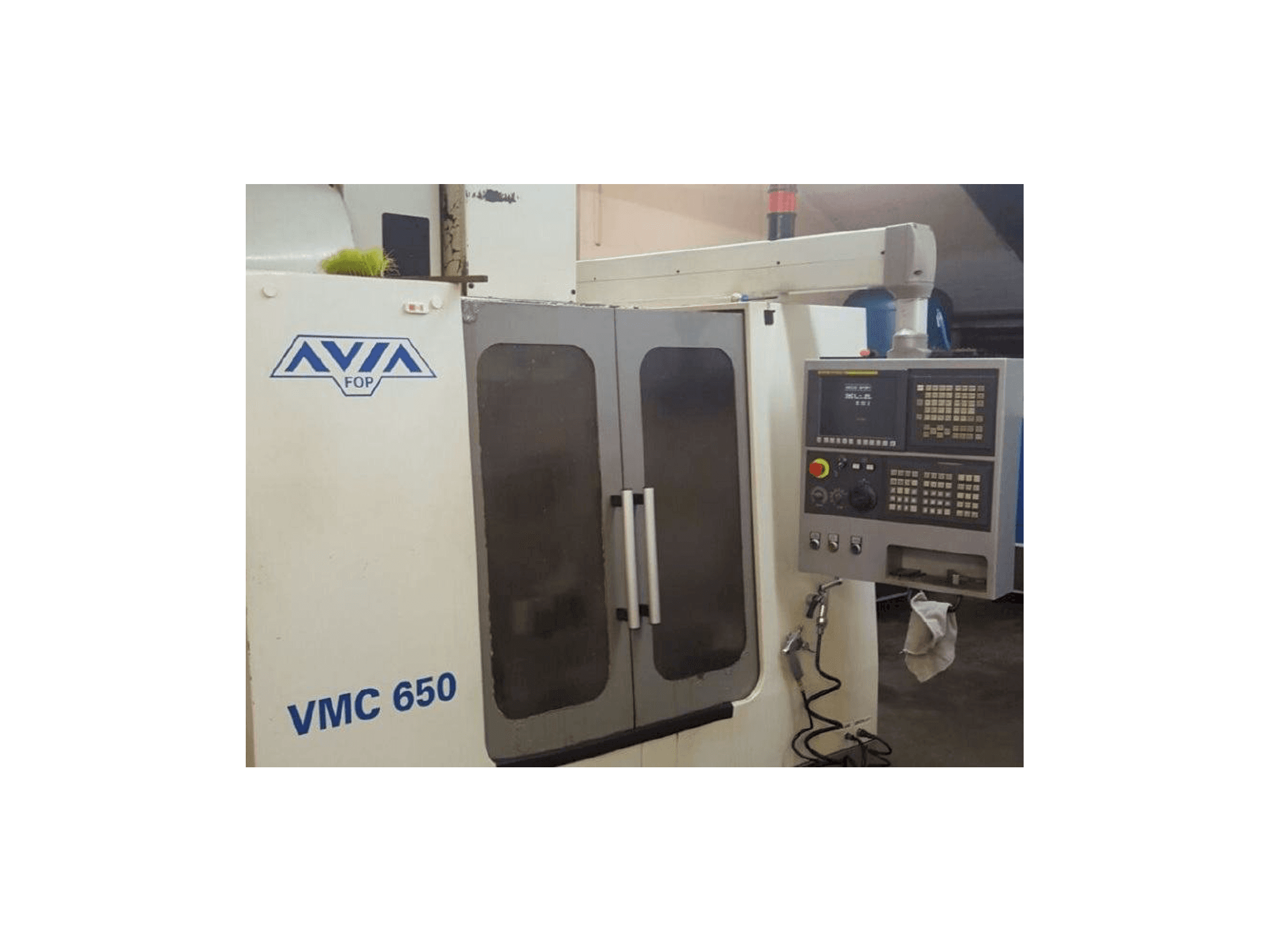 Avia VMC 650 Mašinos vaizdas iš priekio