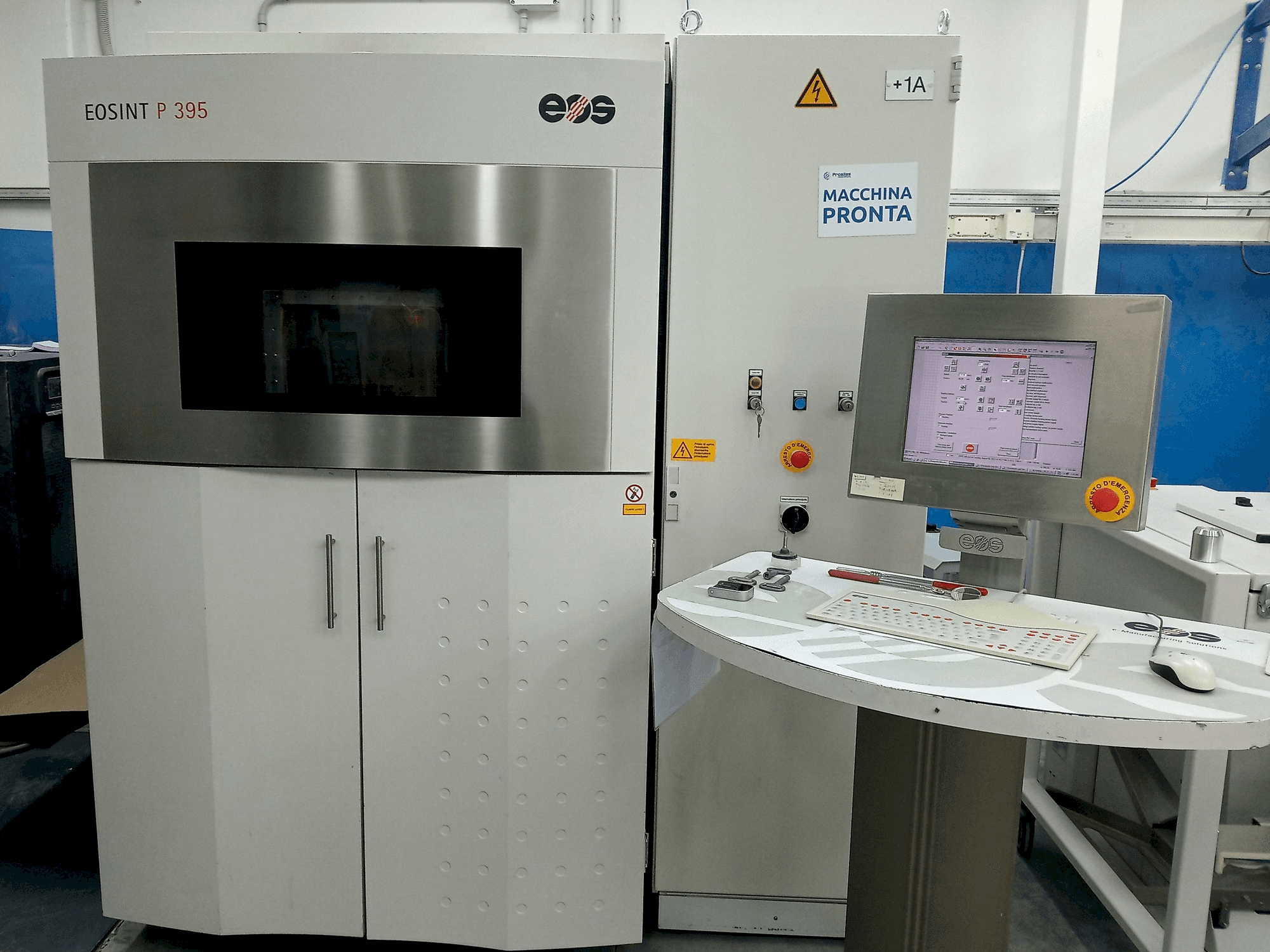 EOS Eosint P395 Mašinos vaizdas iš priekio